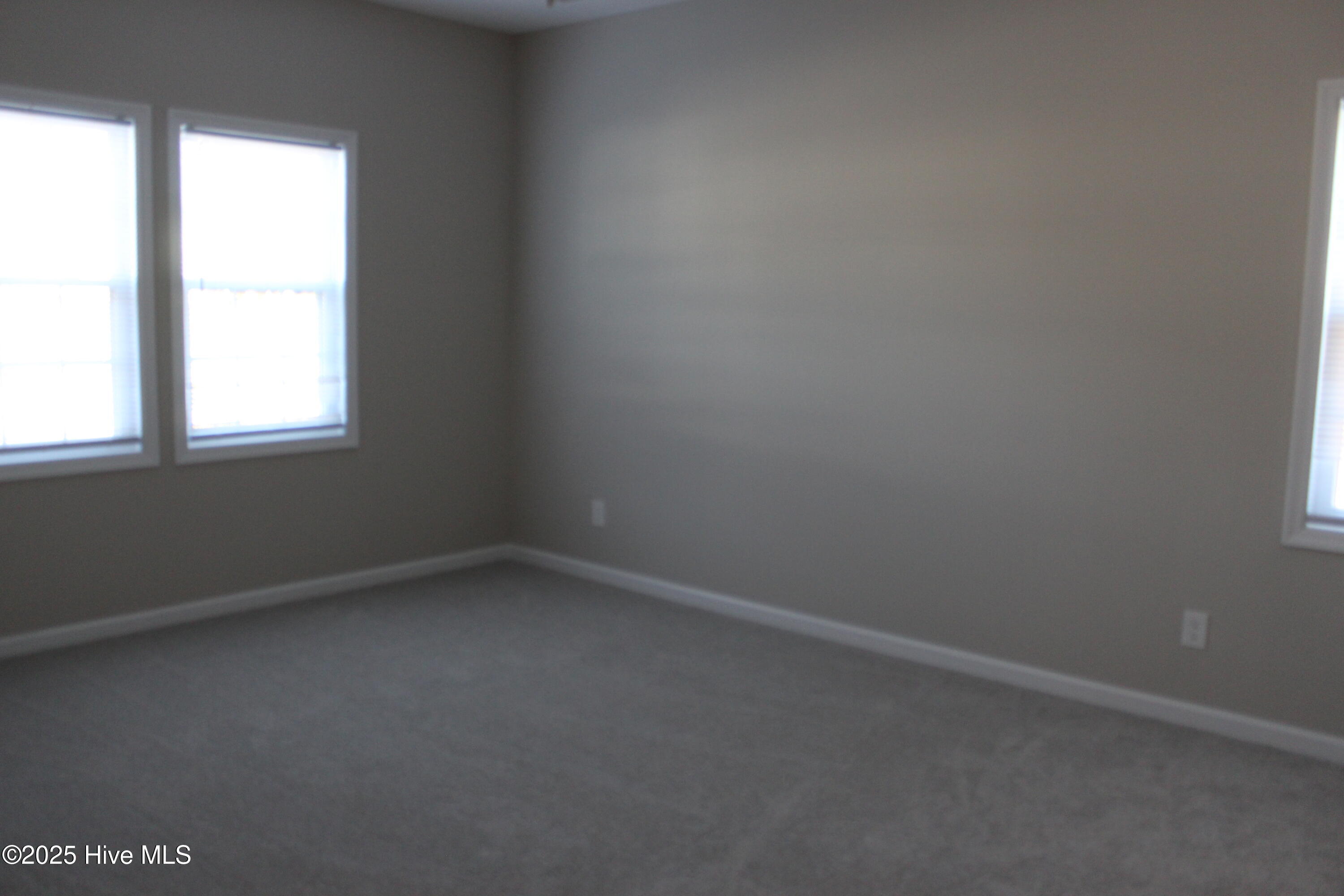 216 W Charity Road Property Photo 7