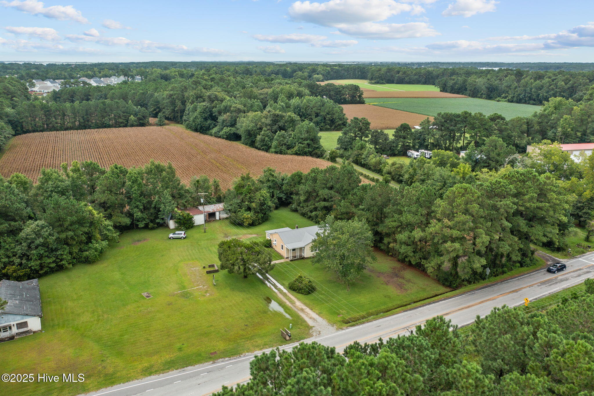 195 Queens Creek Road Property Photo 1