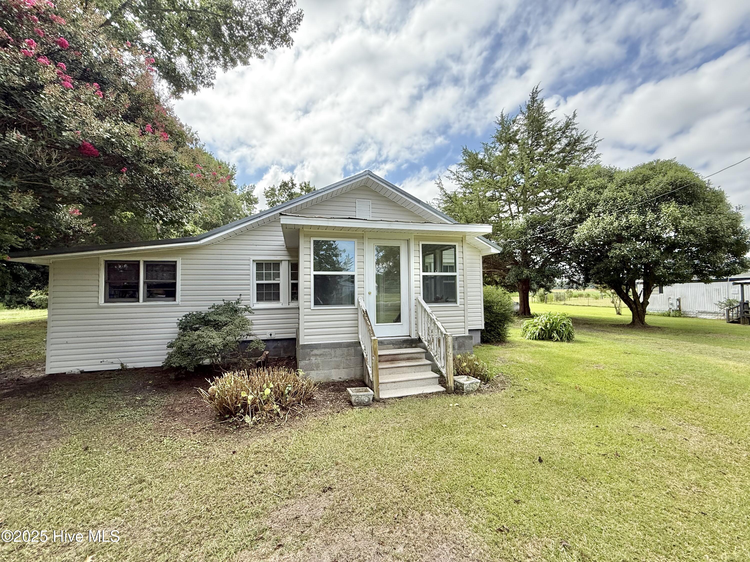 617 Johnson Ch Road Property Photo 1