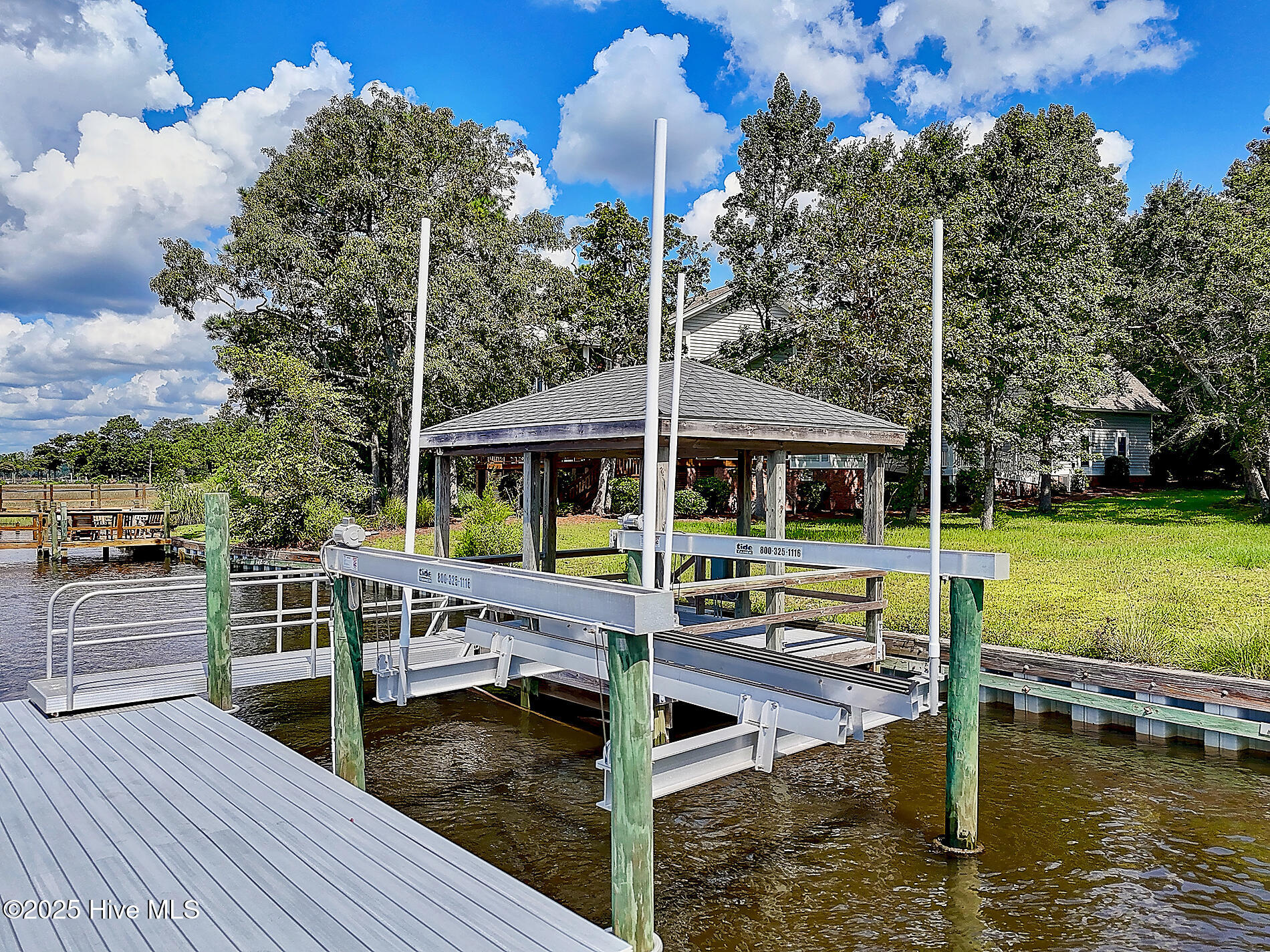 464 Herring Gull Court Property Photo 13