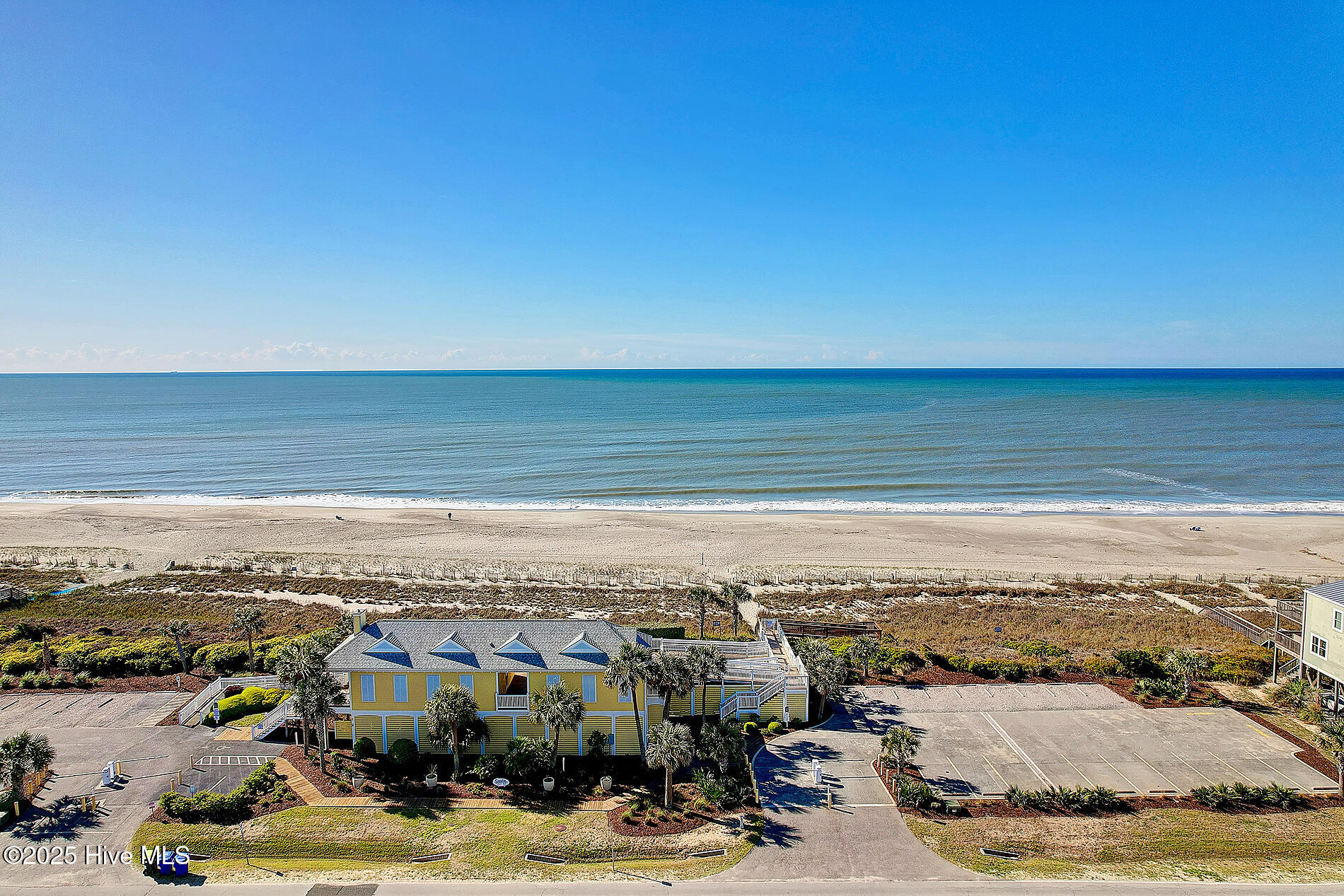 464 Herring Gull Court Property Photo 35