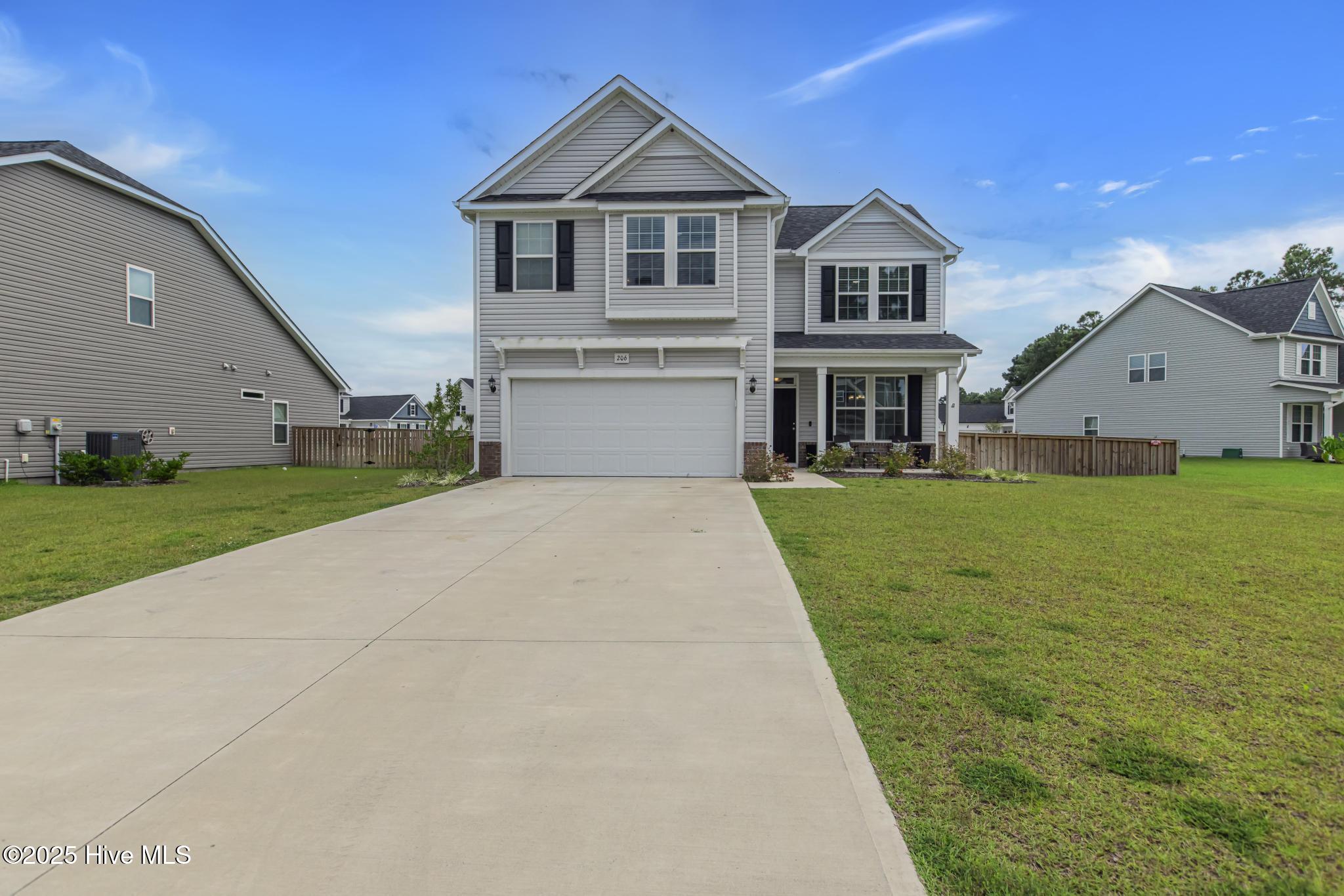 206 E Red Head Circle Property Photo 1