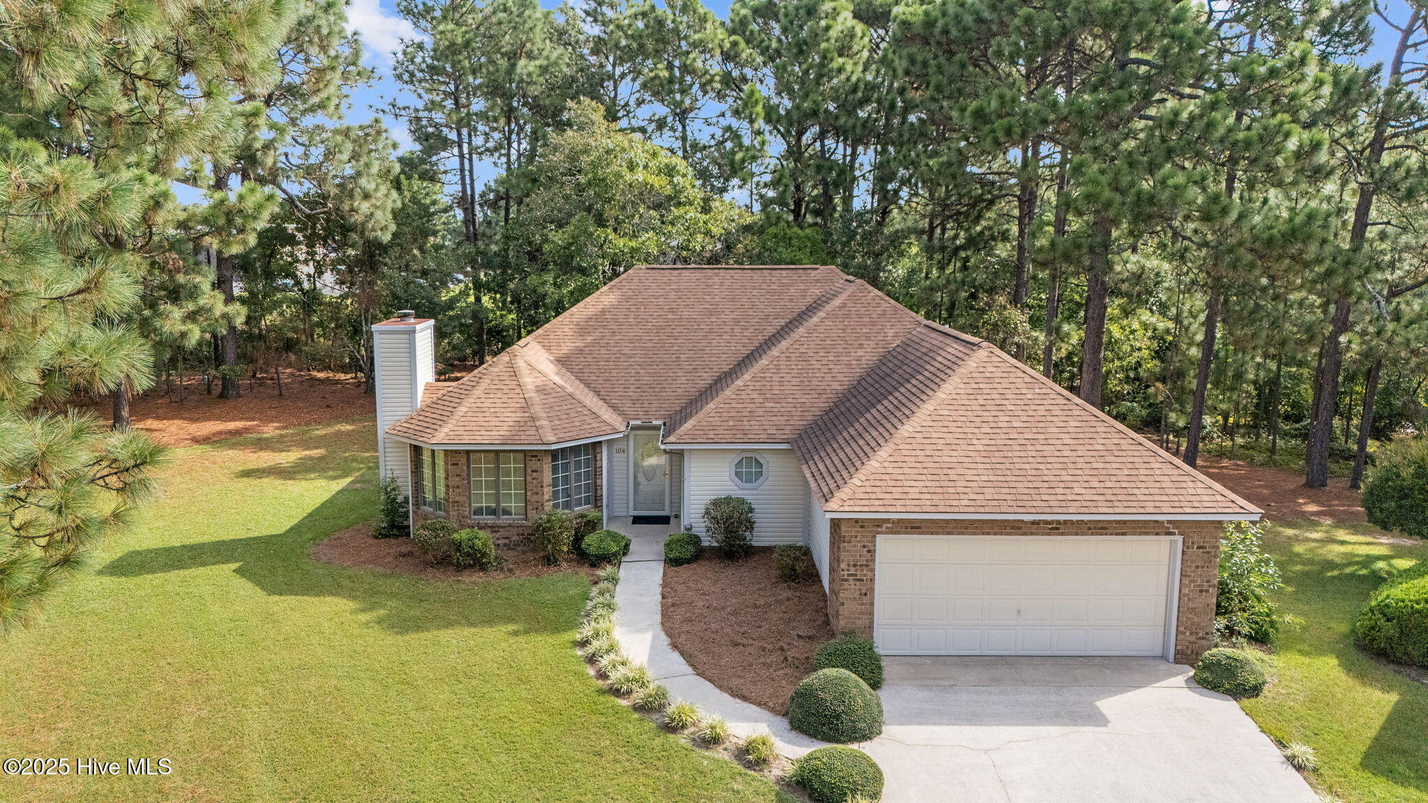 104 Pinnacle Court Property Photo 1