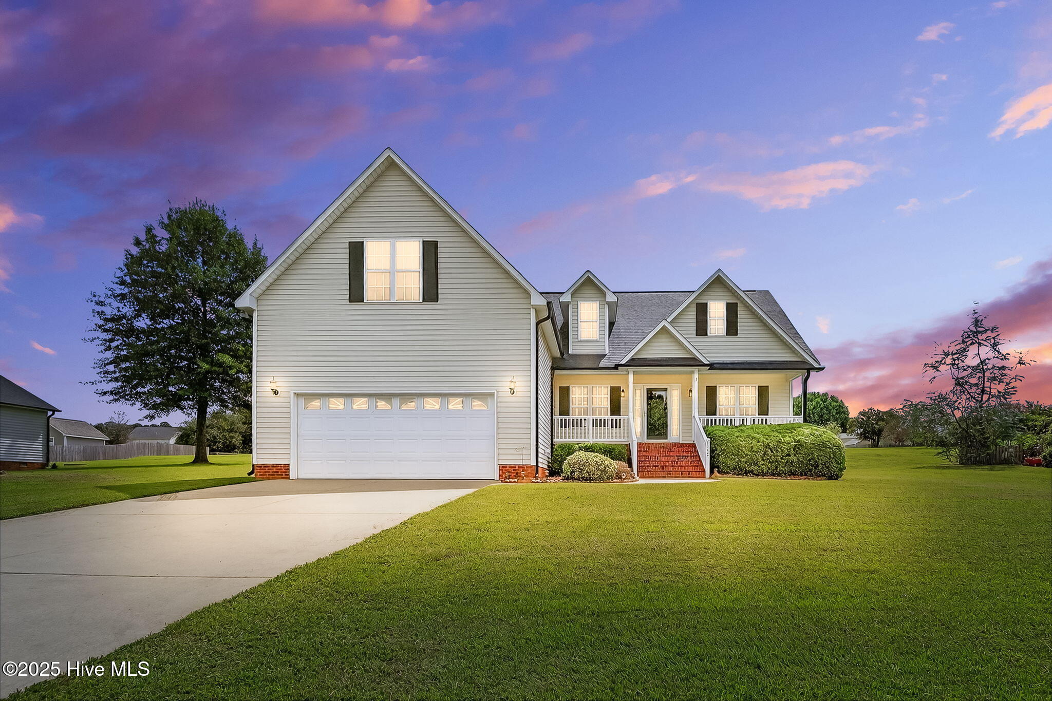 1152 Black Angus Drive Property Photo 1