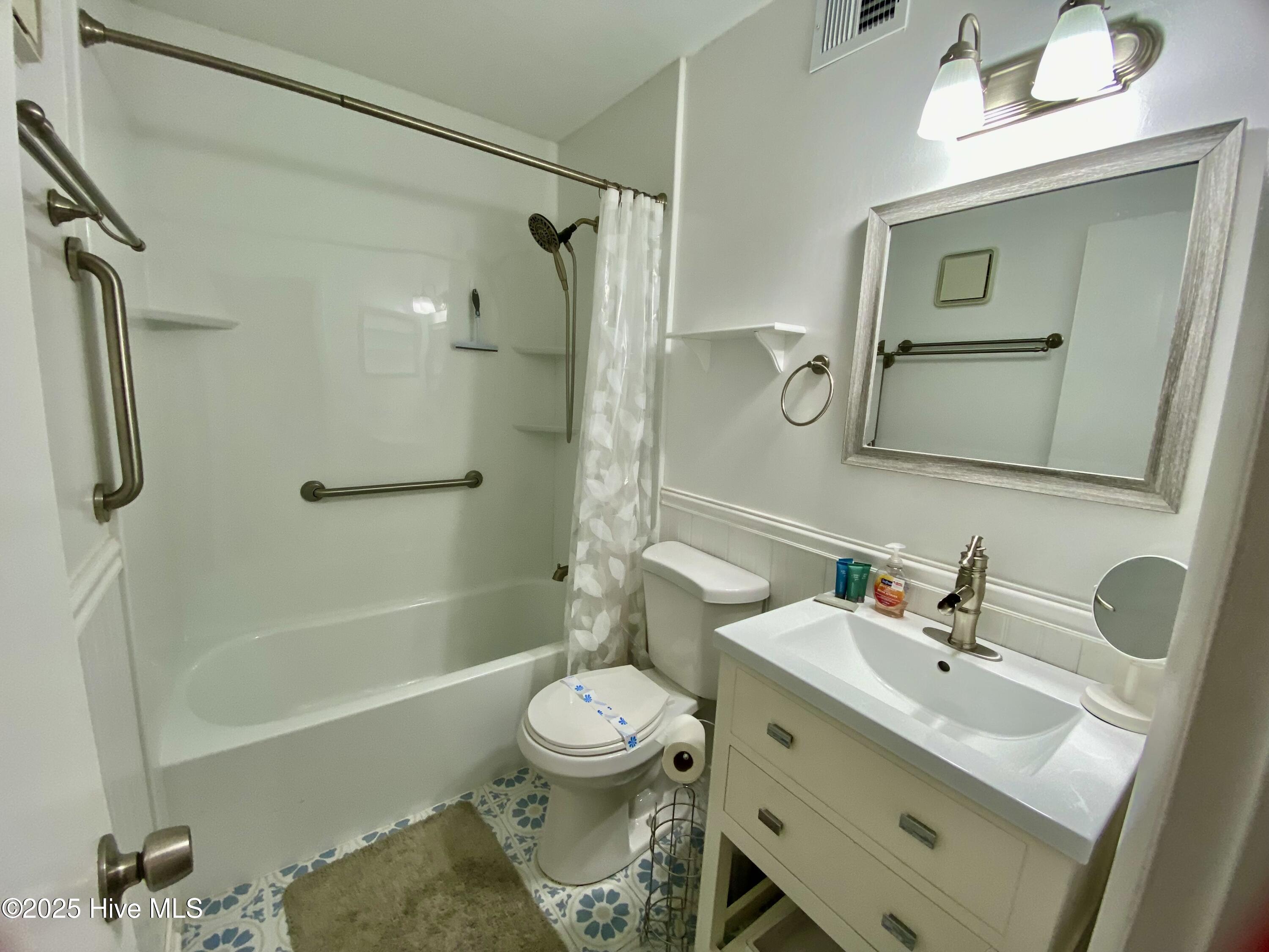 10166 Beach Drive Sw Unit 5105 Property Photo 37