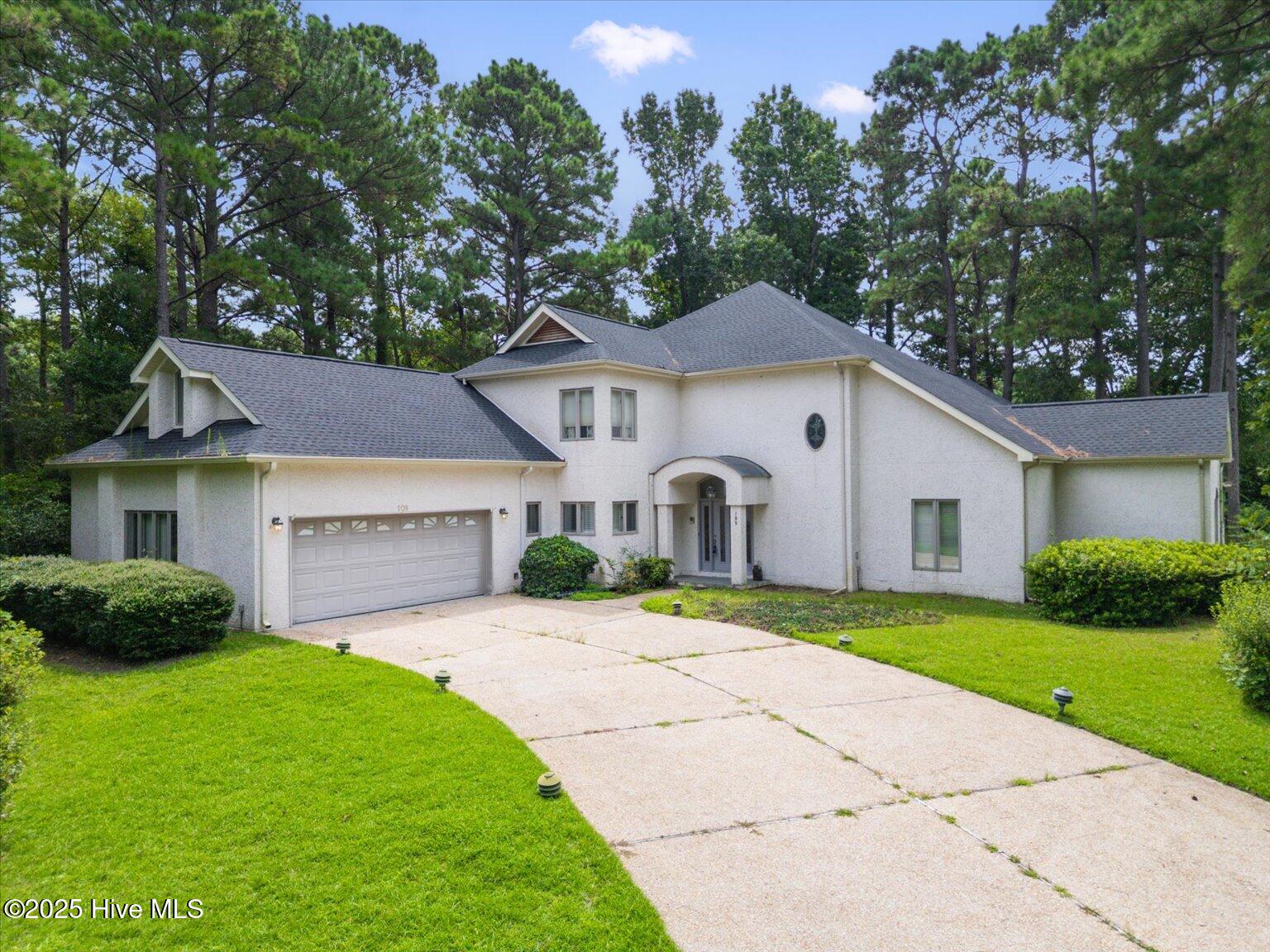 108 Rollingwood Circle Property Photo 1