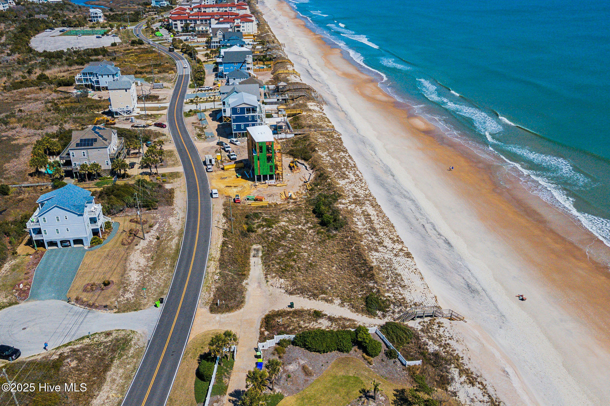 676 New River Inlet Road Property Photo 9