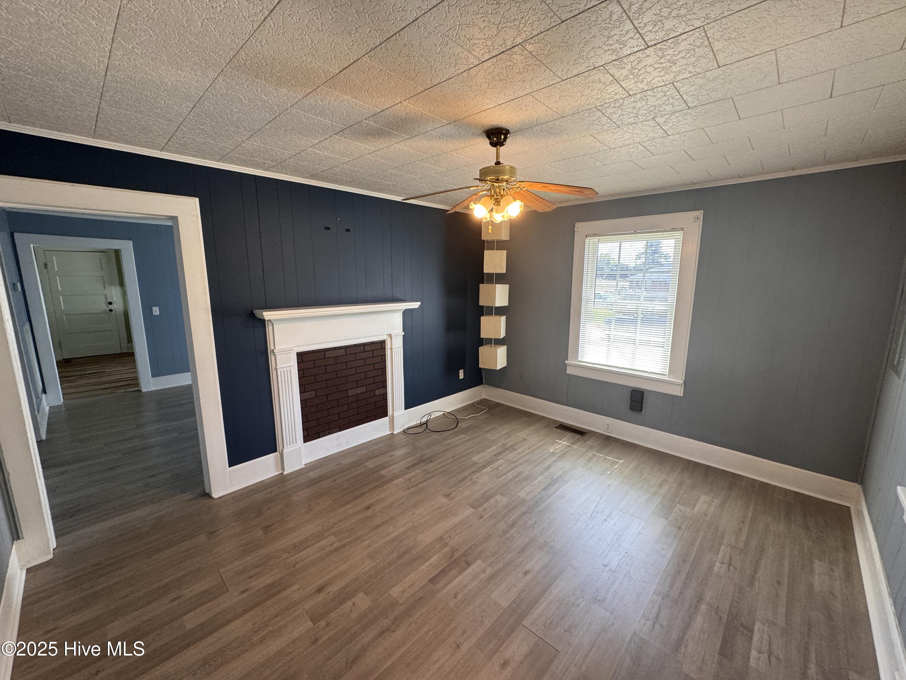 107 S Mccaskey Road Property Photo 4