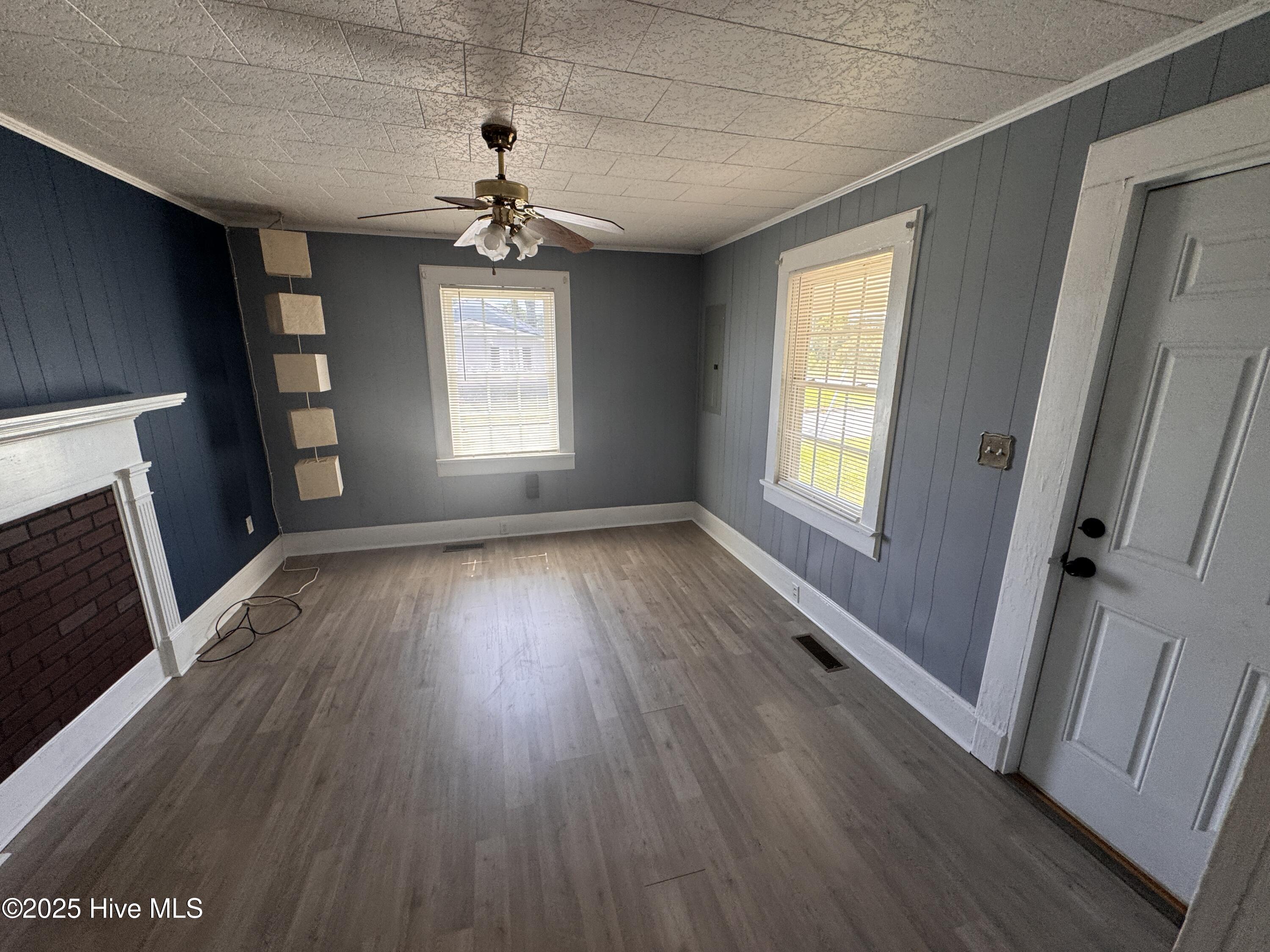 107 S Mccaskey Road Property Photo 5