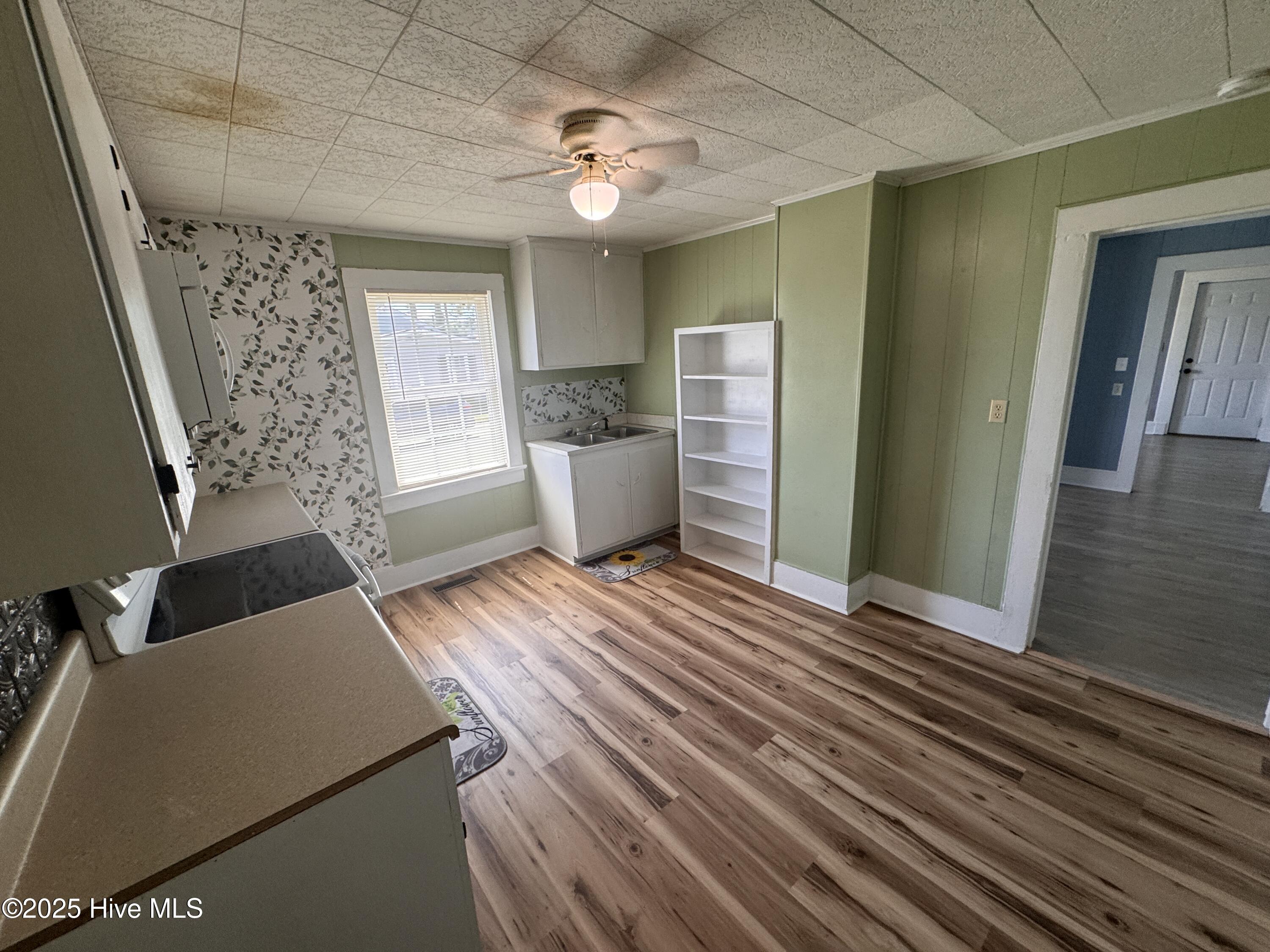107 S Mccaskey Road Property Photo 9