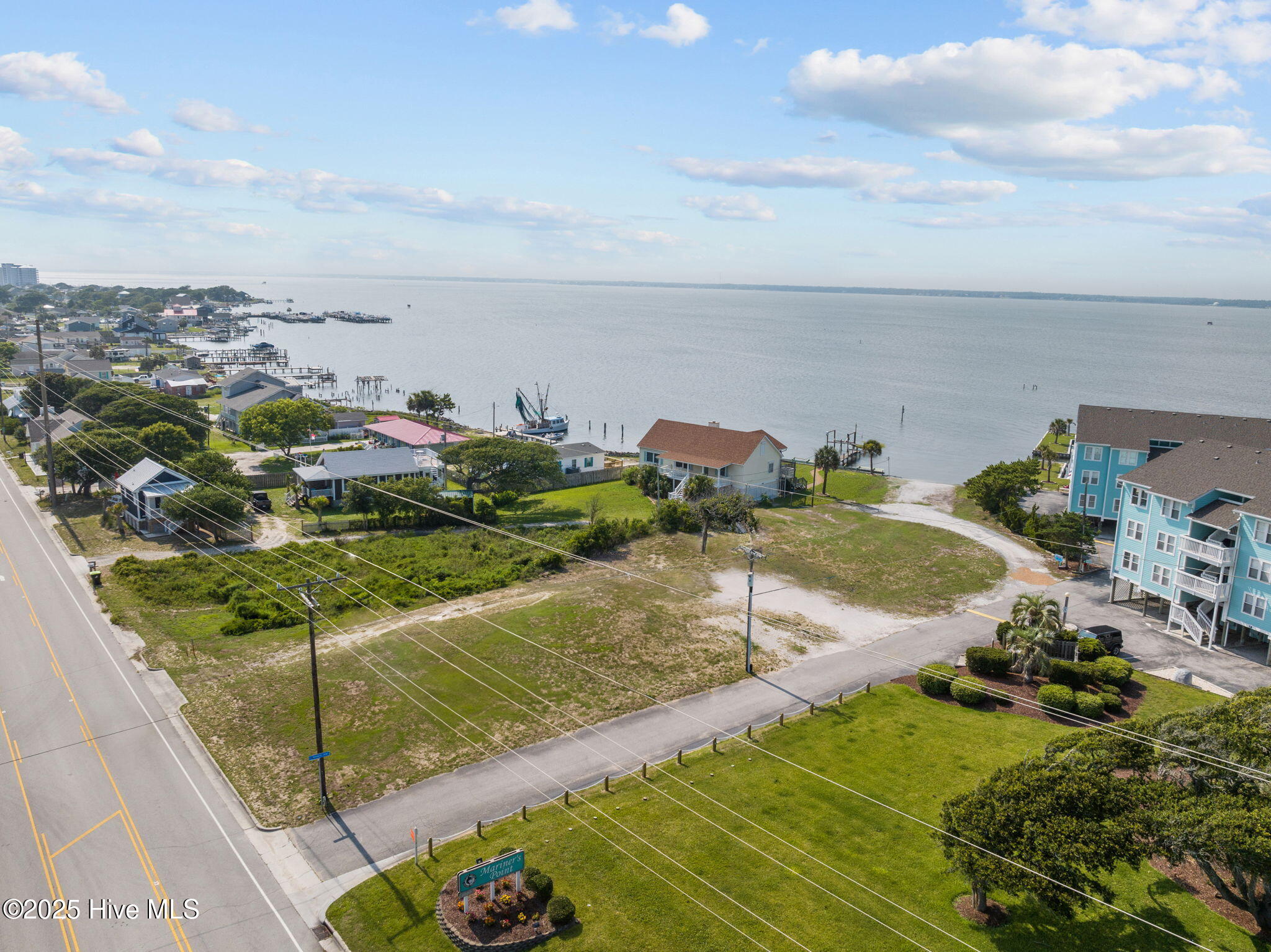 1024 Salter Path Road Property Photo 1