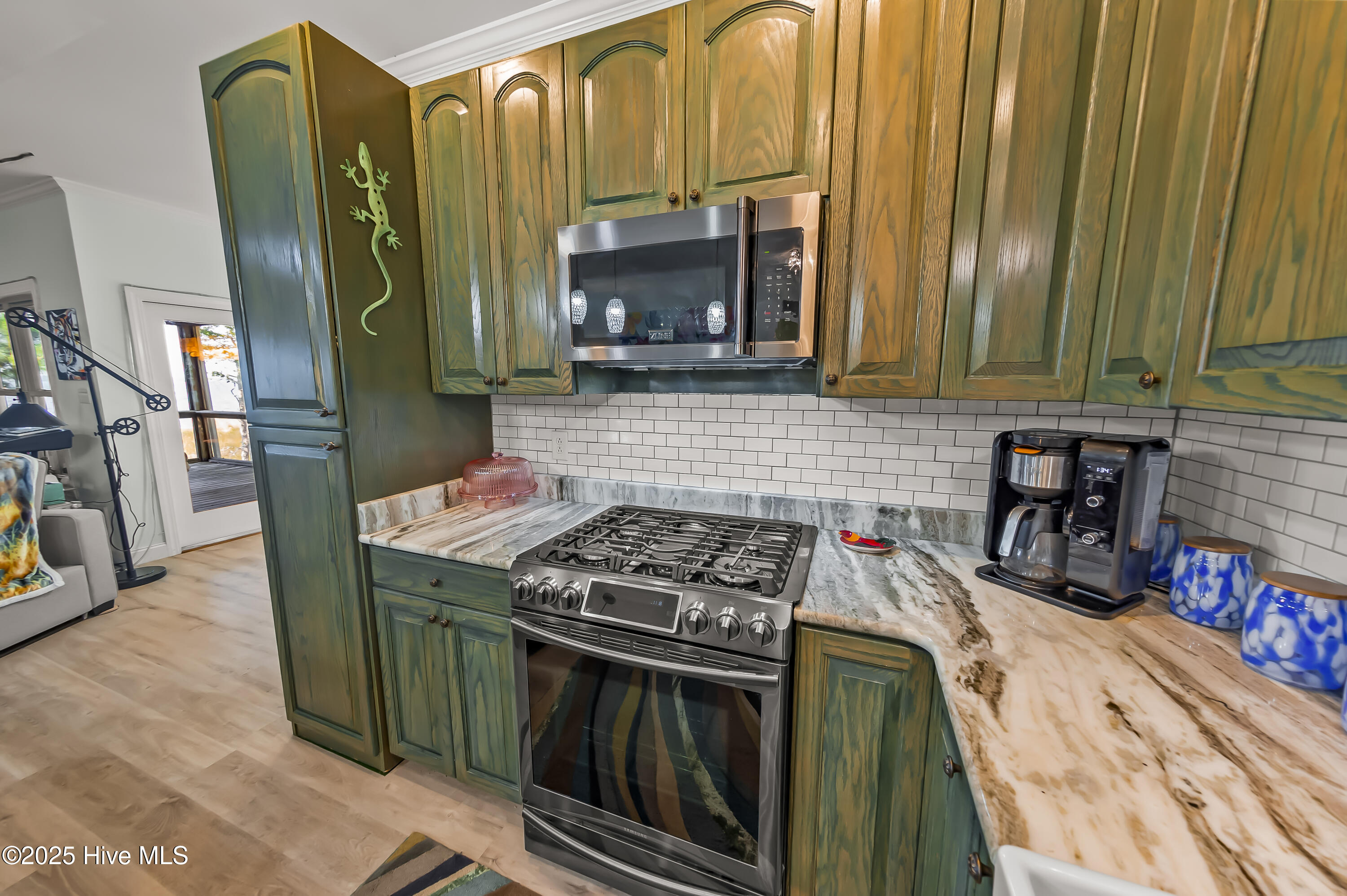 452 Indian Bluff Drive Property Photo 12