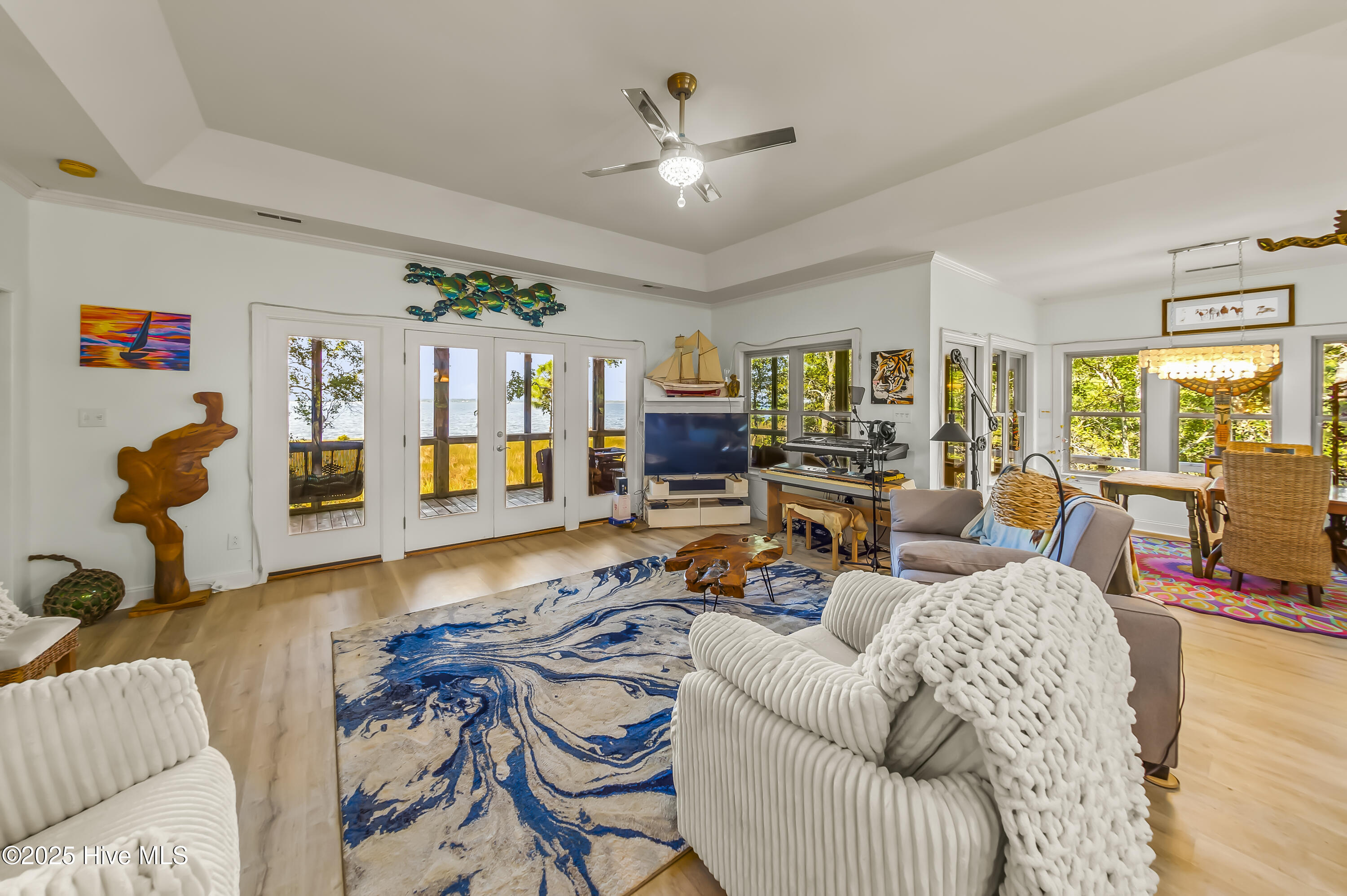 452 Indian Bluff Drive Property Photo 13