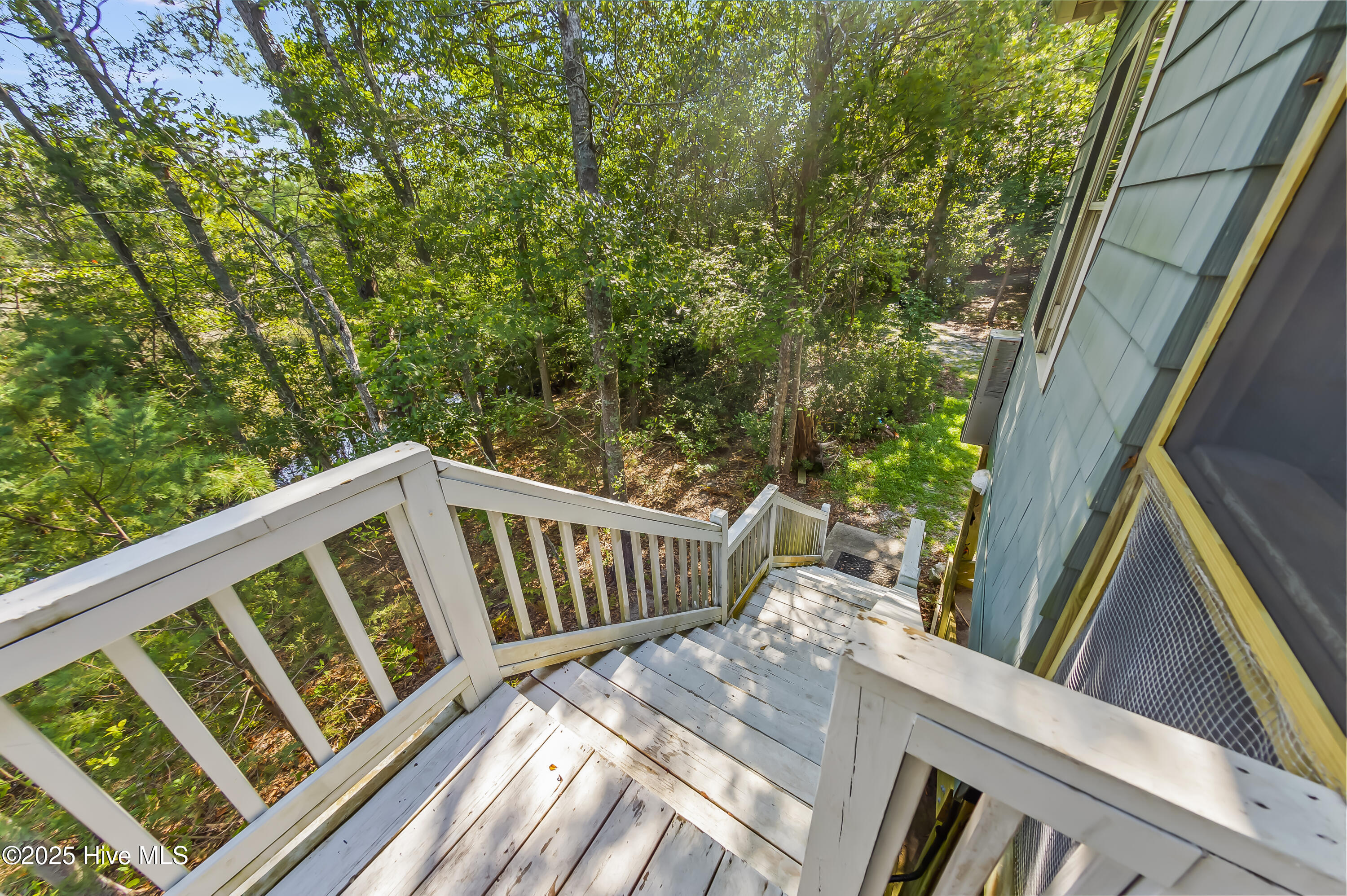 452 Indian Bluff Drive Property Photo 35