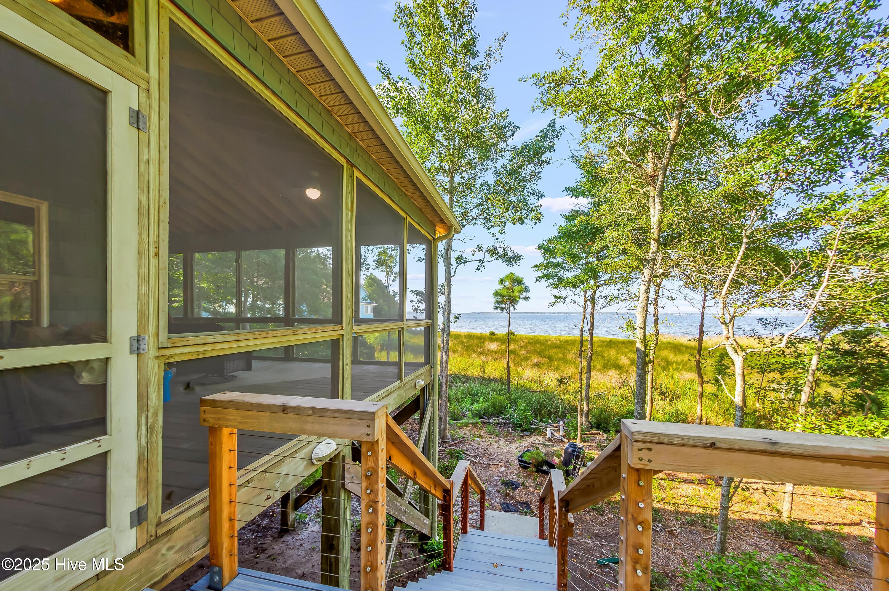 452 Indian Bluff Drive Property Photo 43