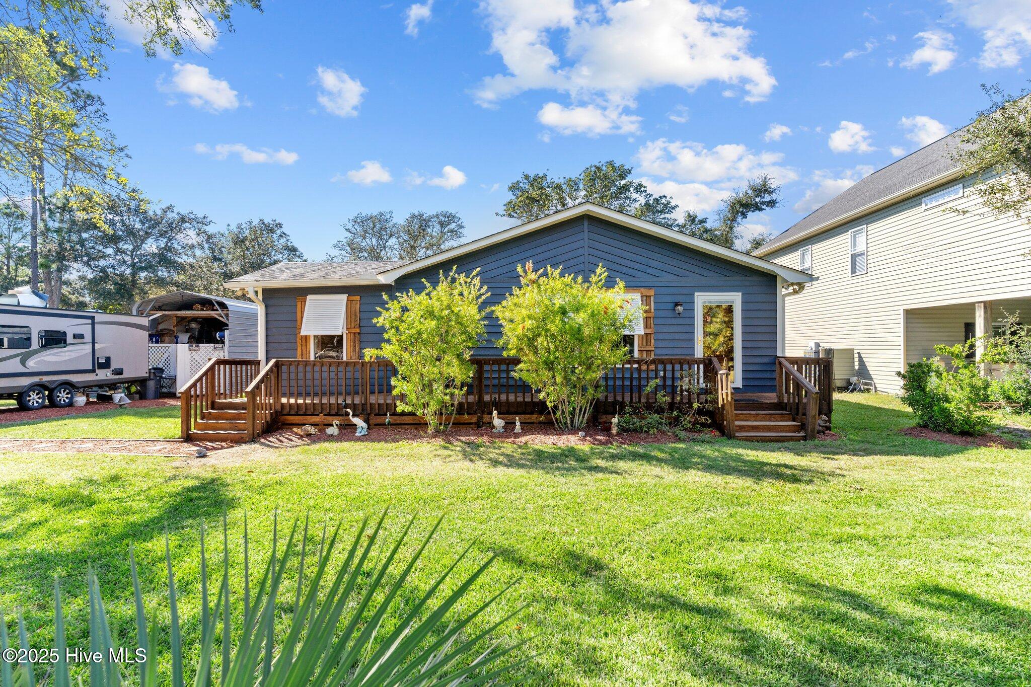 211 NE 55th Street Property Photo 1