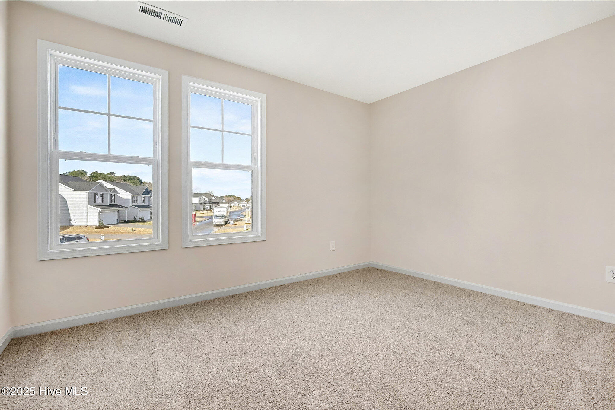 45 E Emily Gardens Drive Property Photo 21