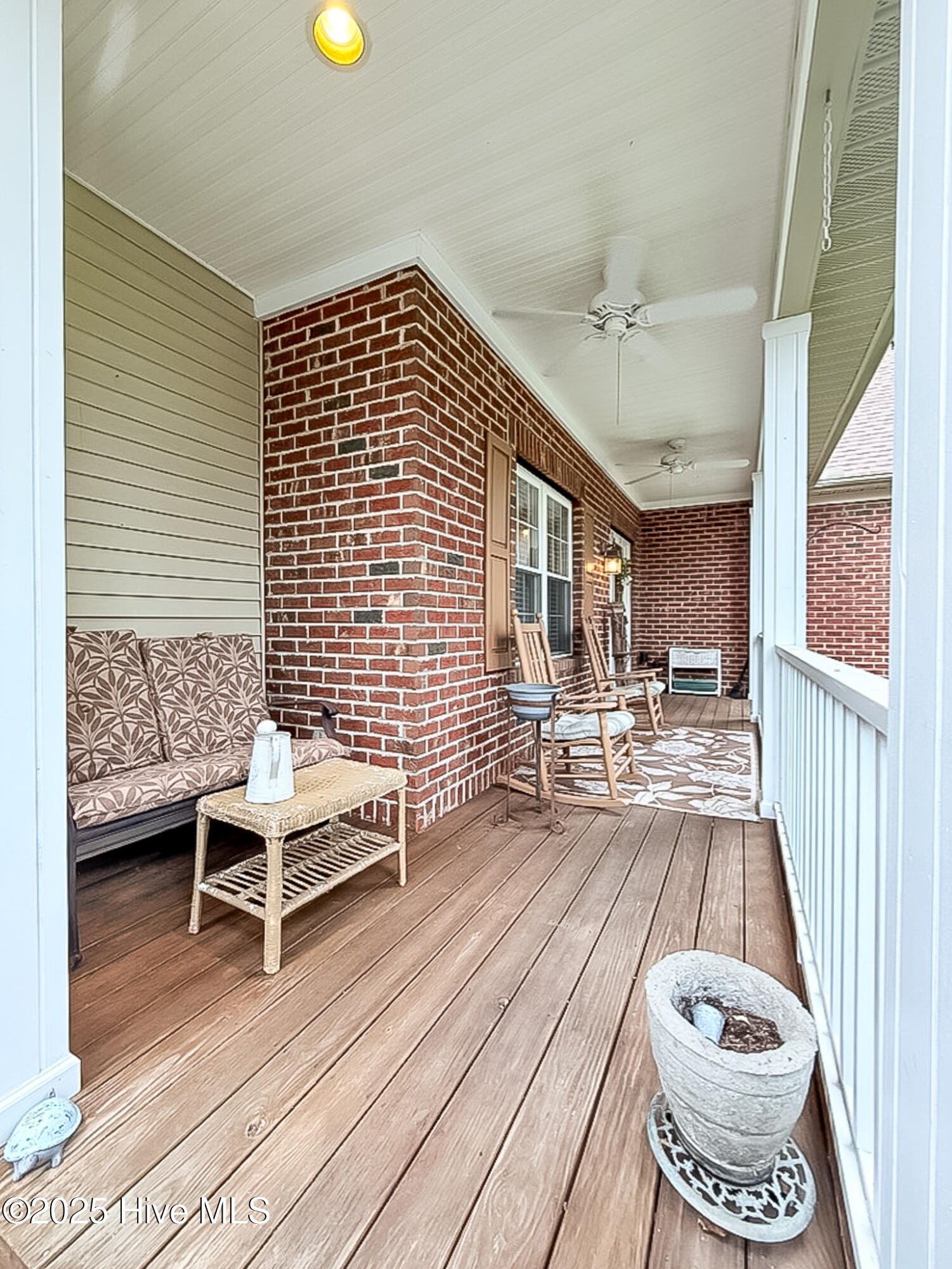 2 Troy Court Property Photo 17