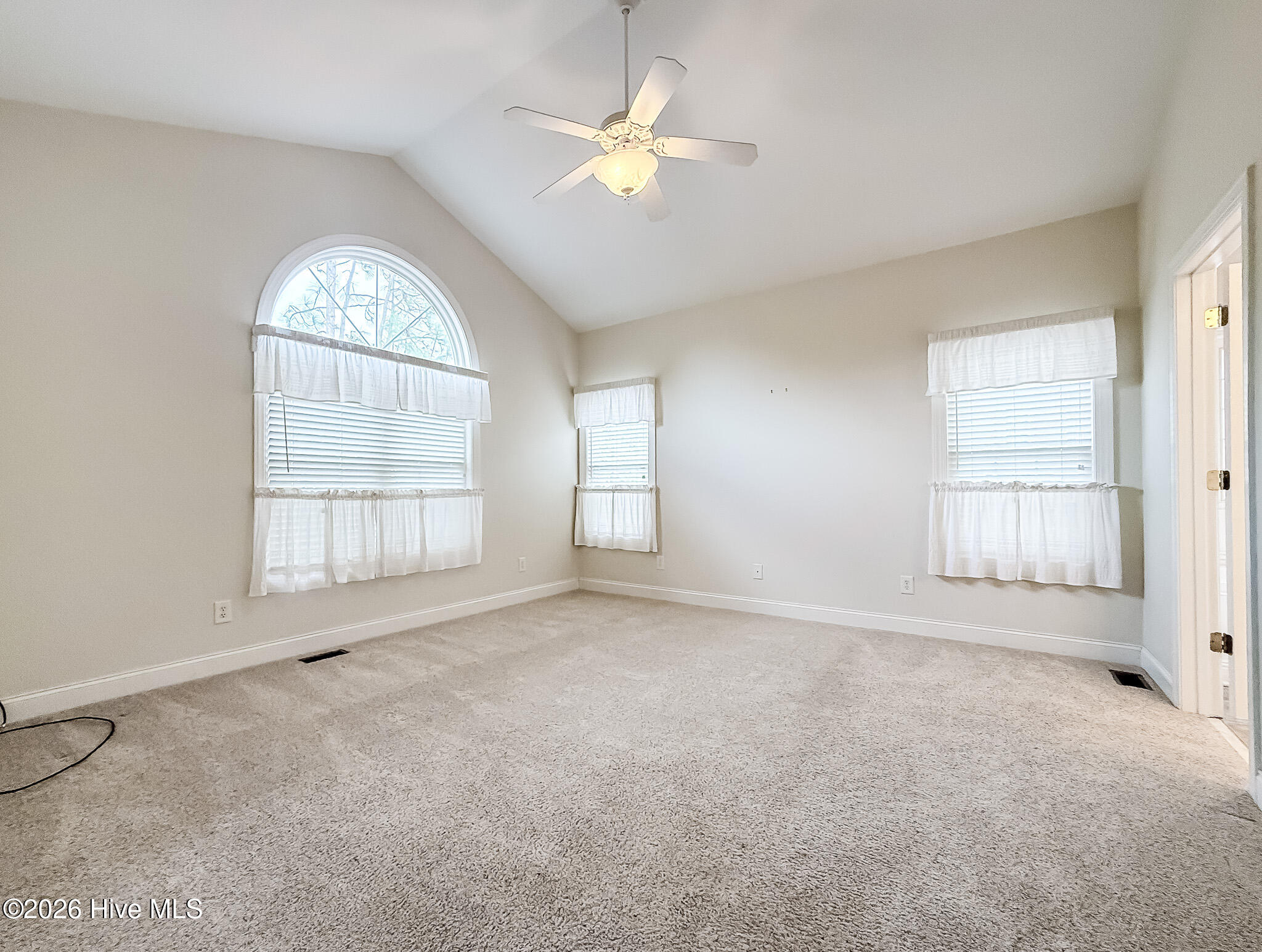2 Troy Court Property Photo 38