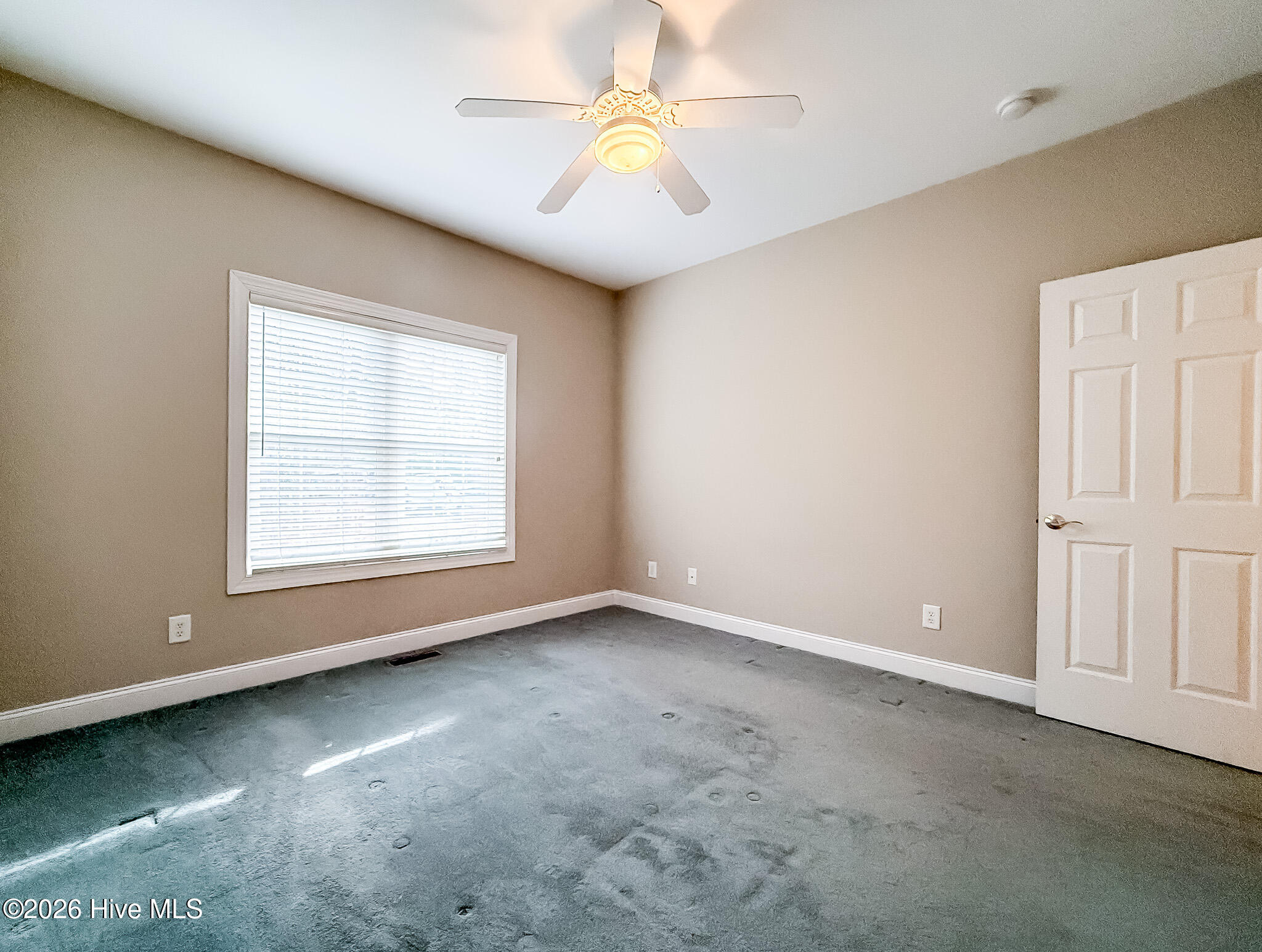 2 Troy Court Property Photo 57