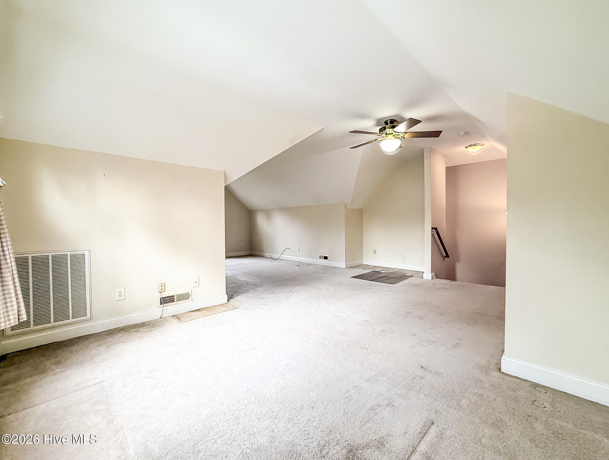 2 Troy Court Property Photo 63