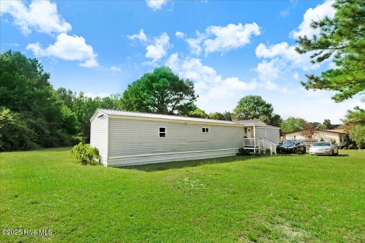 1828 Old Rock Quarry Road Property Photo 1