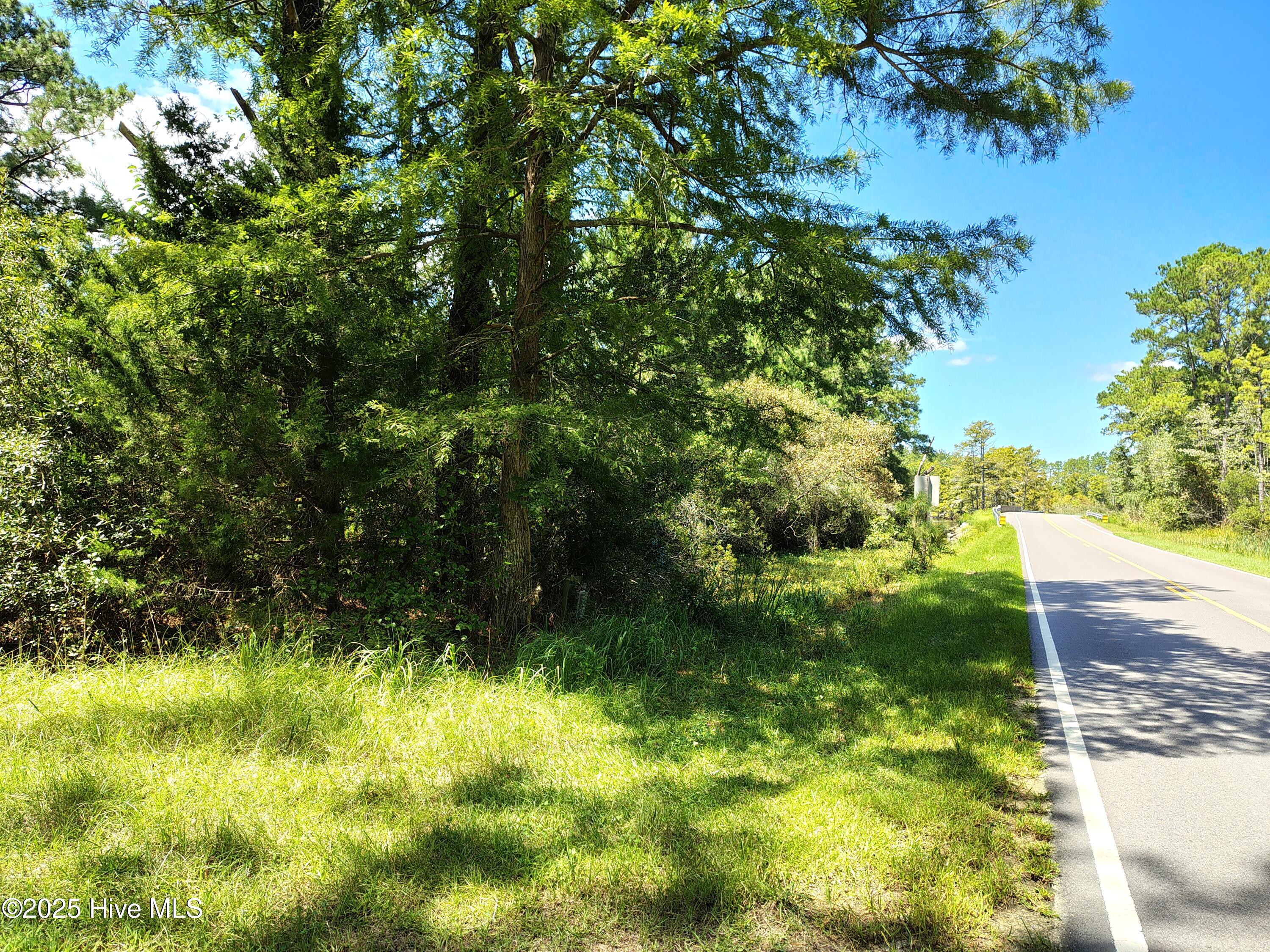 498 Poyners Road Property Photo 3