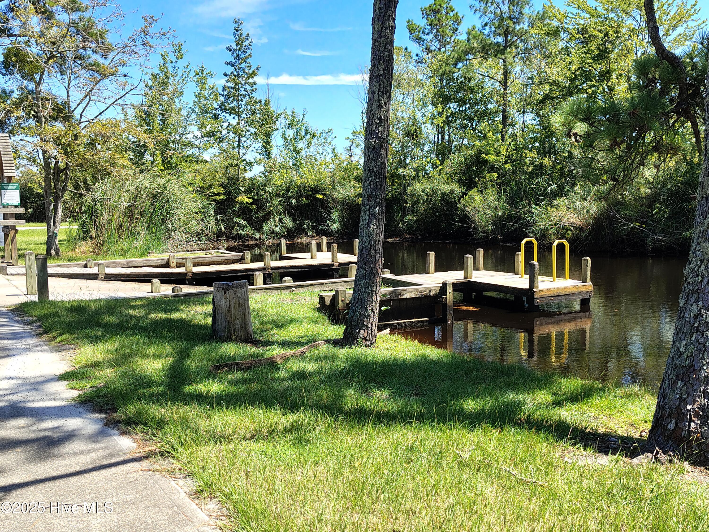 498 Poyners Road Property Photo 5