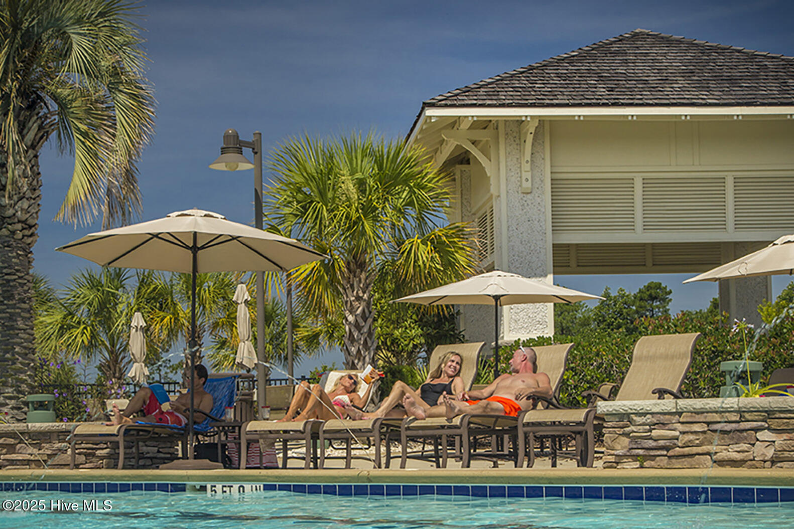 8607 Grassy Meadow Walk Property Photo 9