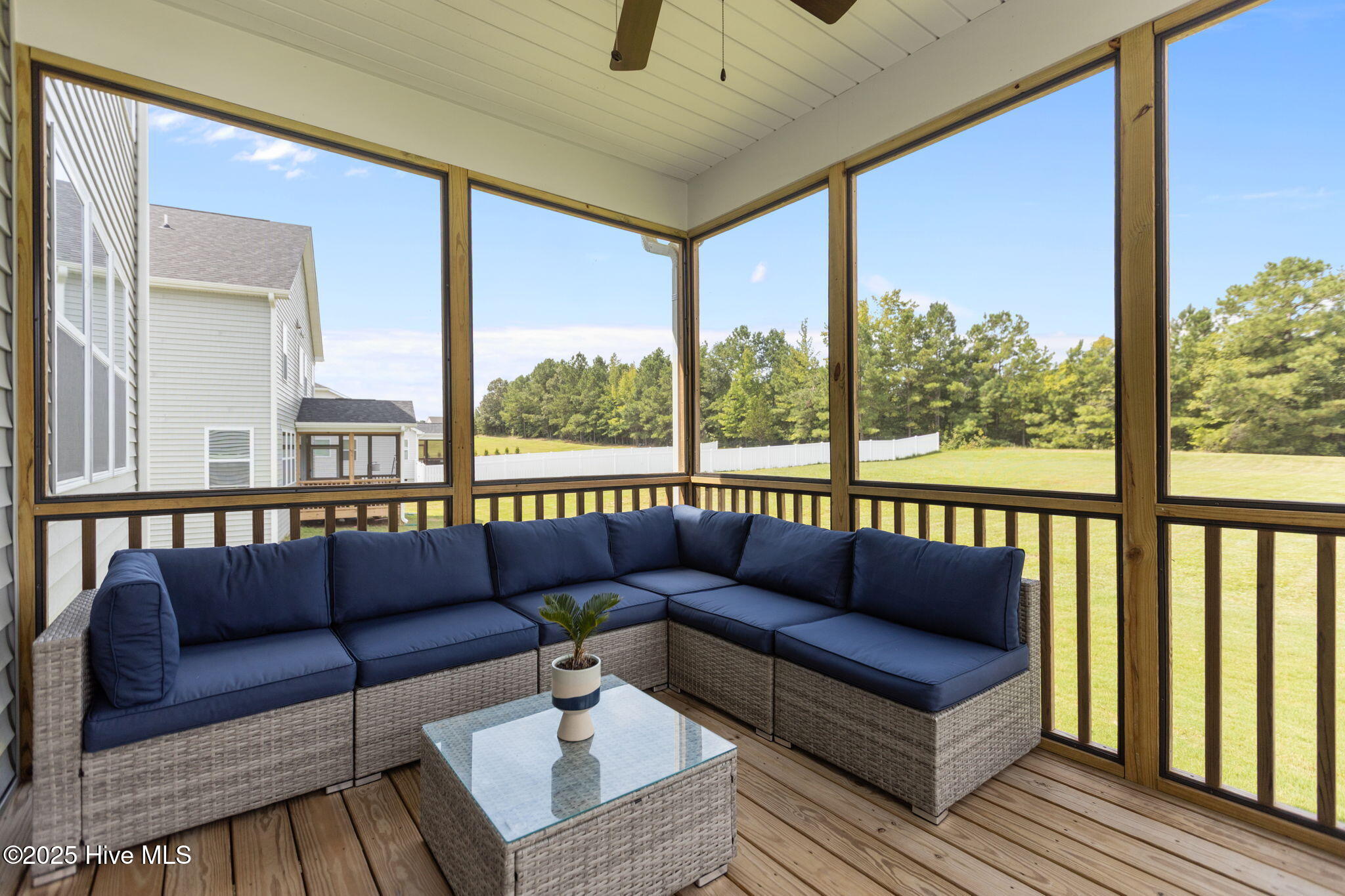 351 Fast Pitch Lane Property Photo 33