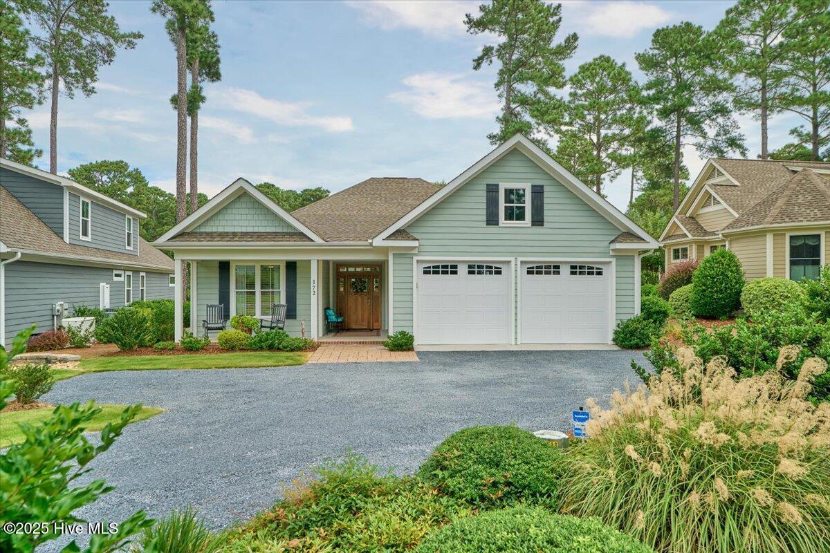 172 Champions Ridge Drive Property Photo 1