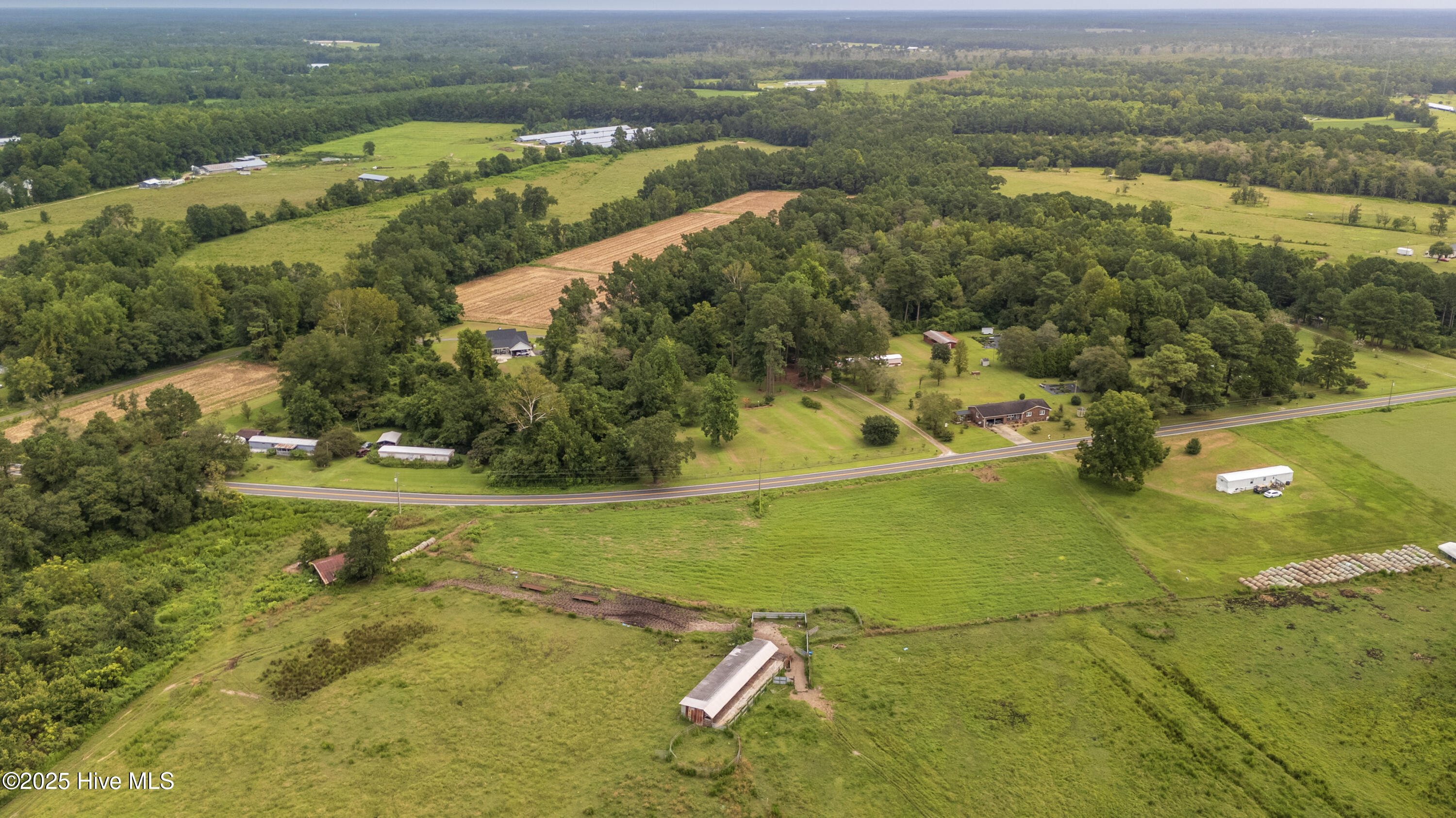 1315 Deep Bottom Road Property Photo 5