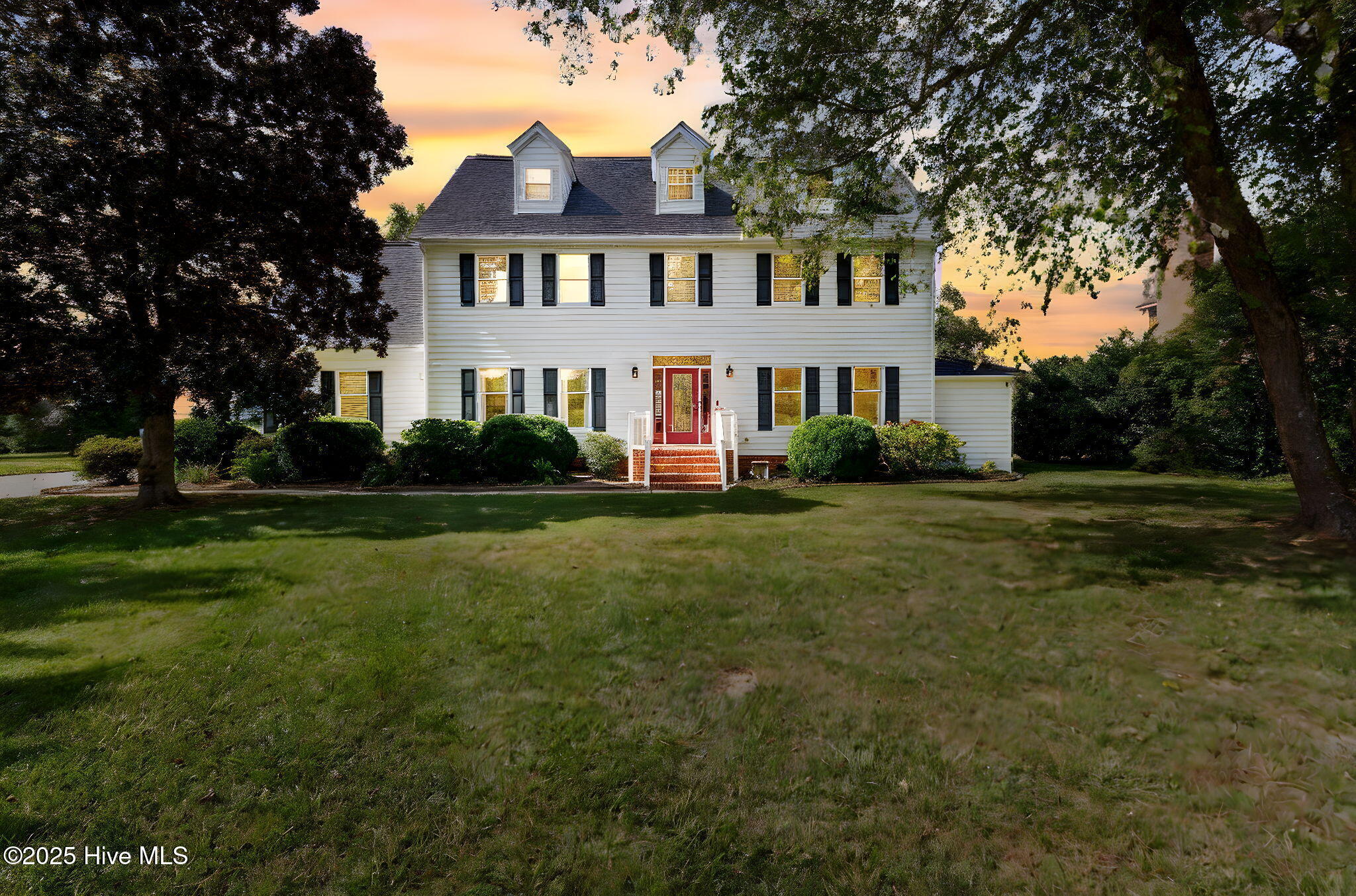 205 Starboard Court Property Photo 1