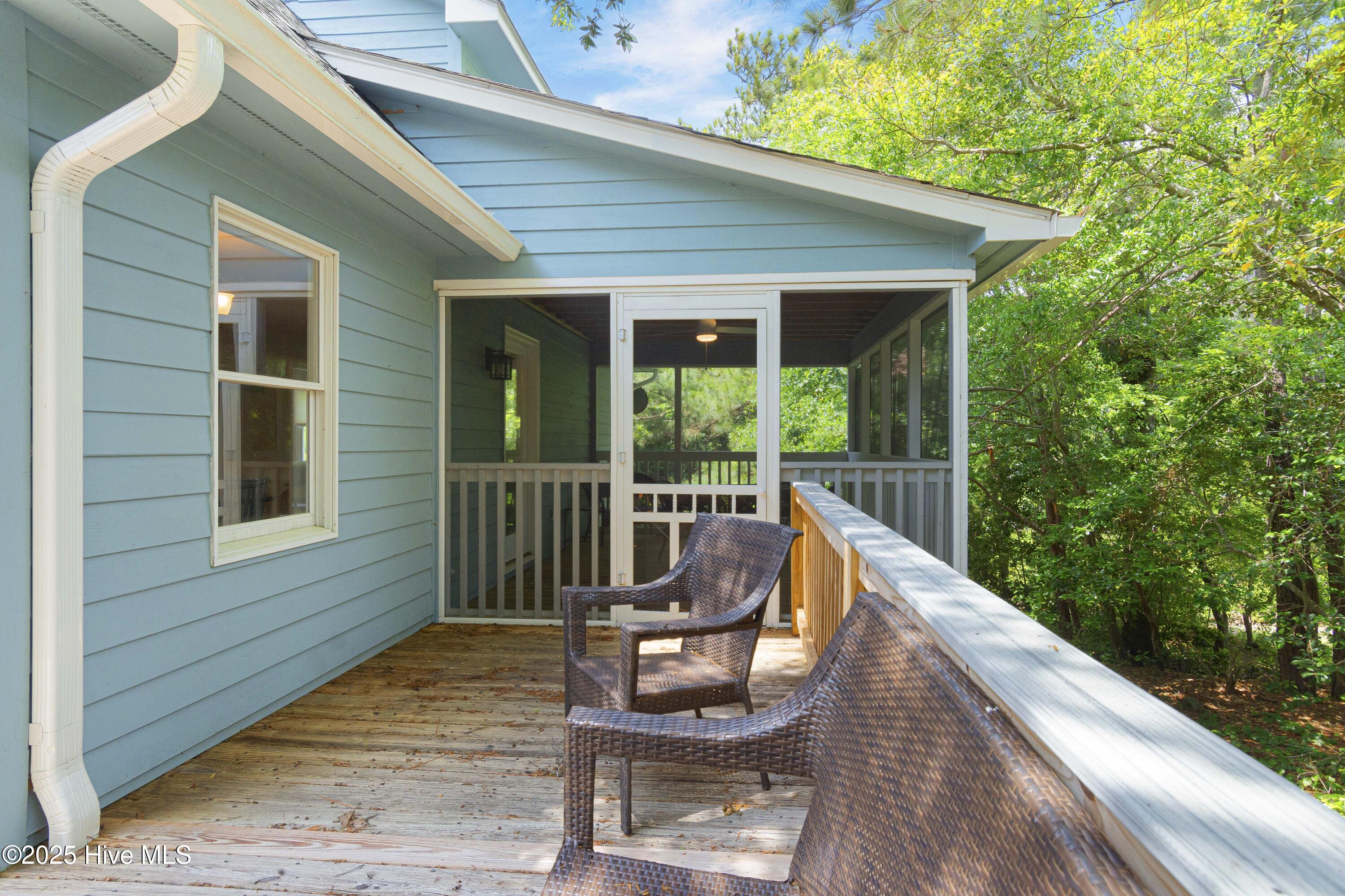 127 Sand Castle Drive Property Photo 8