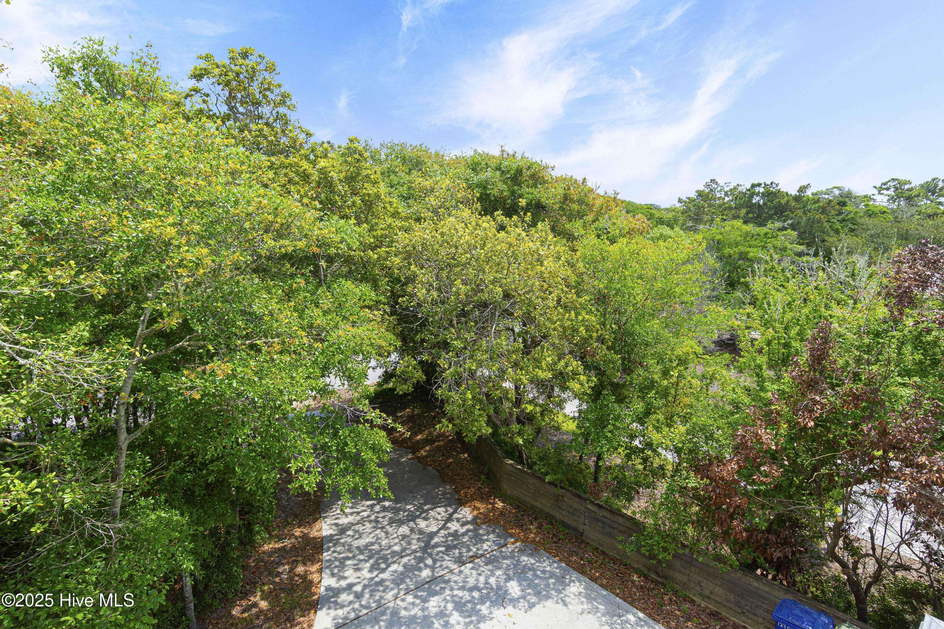 127 Sand Castle Drive Property Photo 31