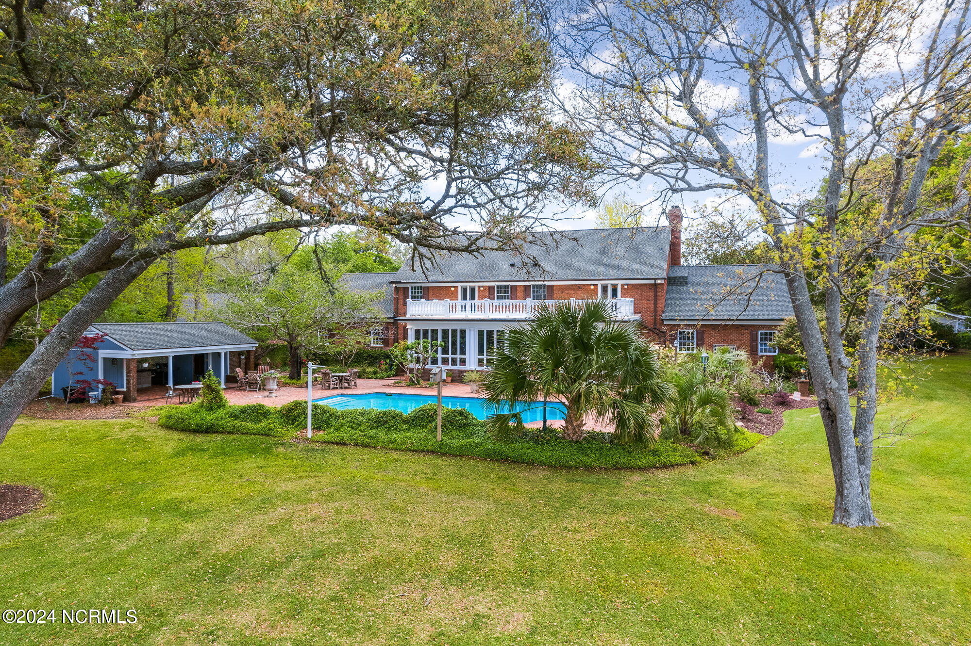 130 Harbour Drive Property Photo 6