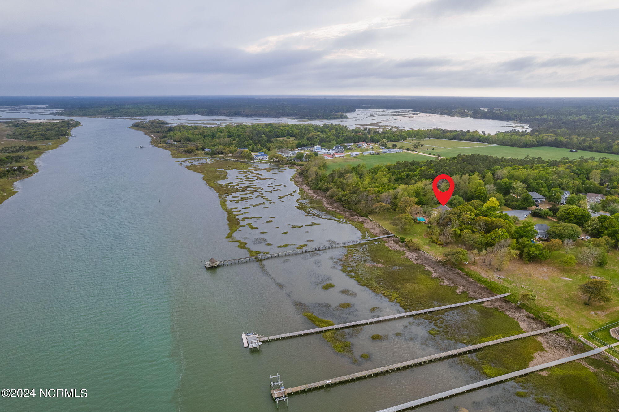 130 Harbour Drive Property Photo 7