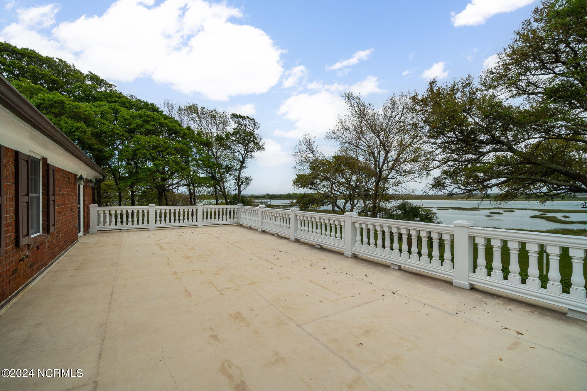 130 Harbour Drive Property Photo 10