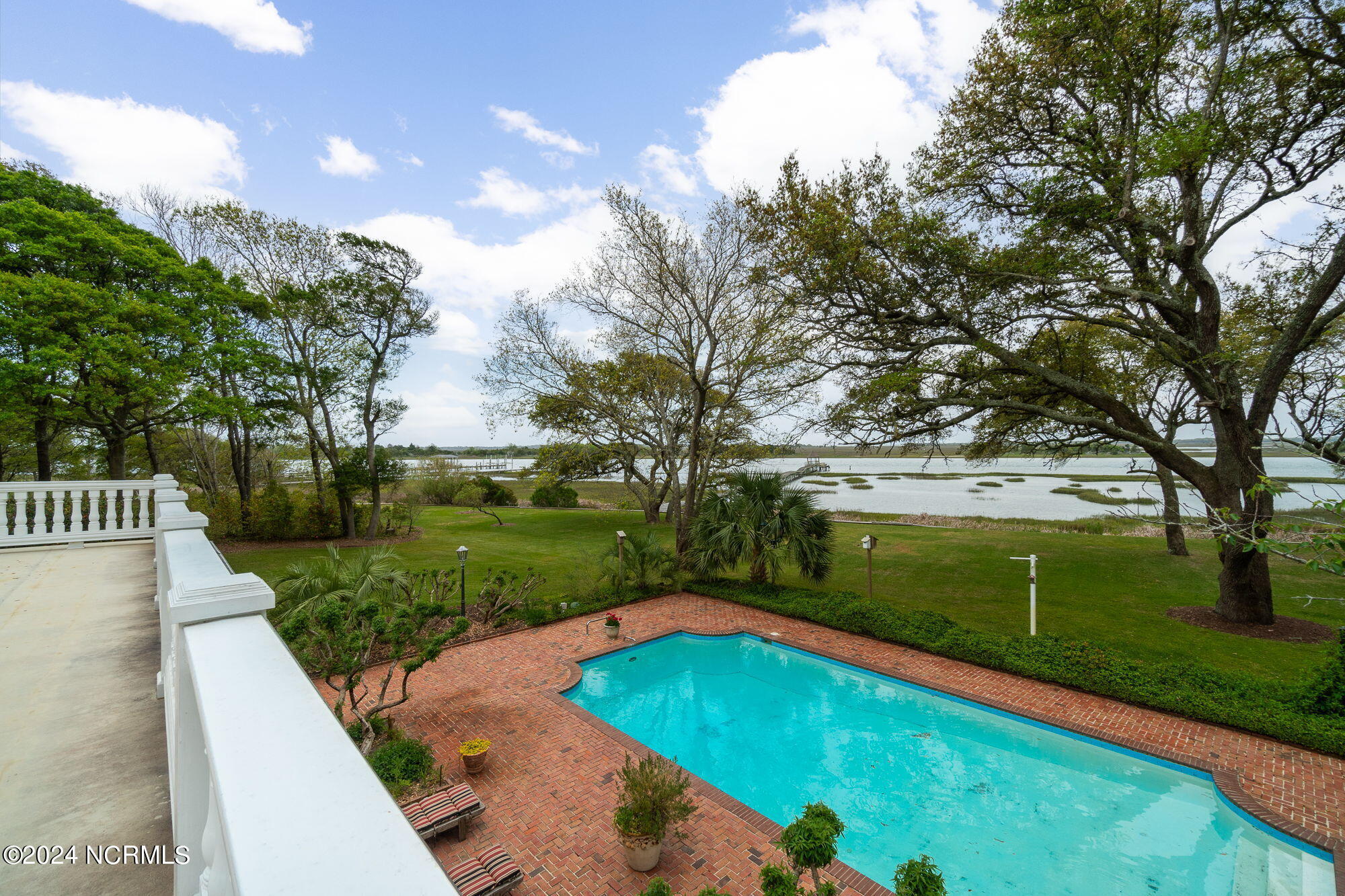 130 Harbour Drive Property Photo 12