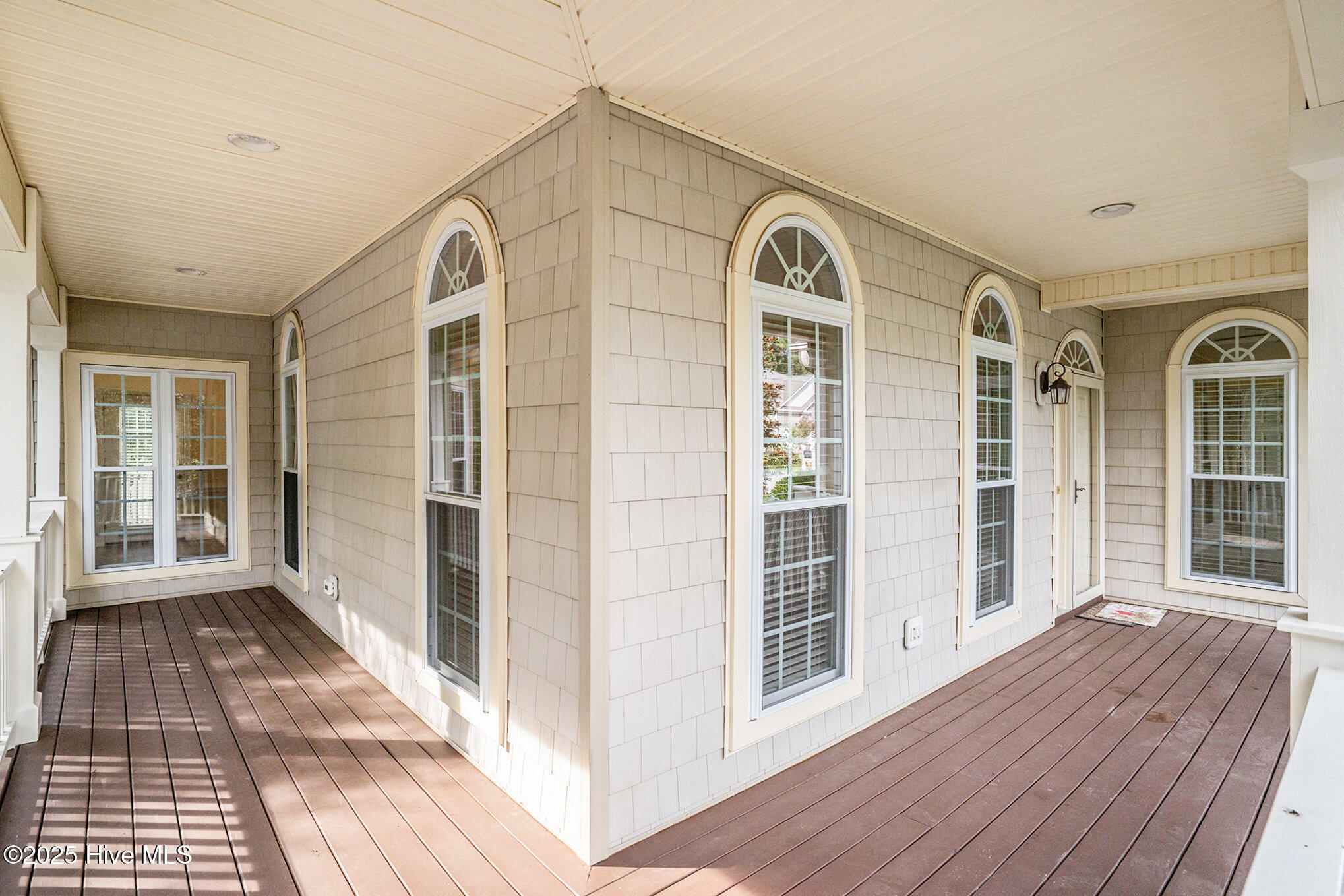 8317 Dunes Ridge Place Property Photo 2