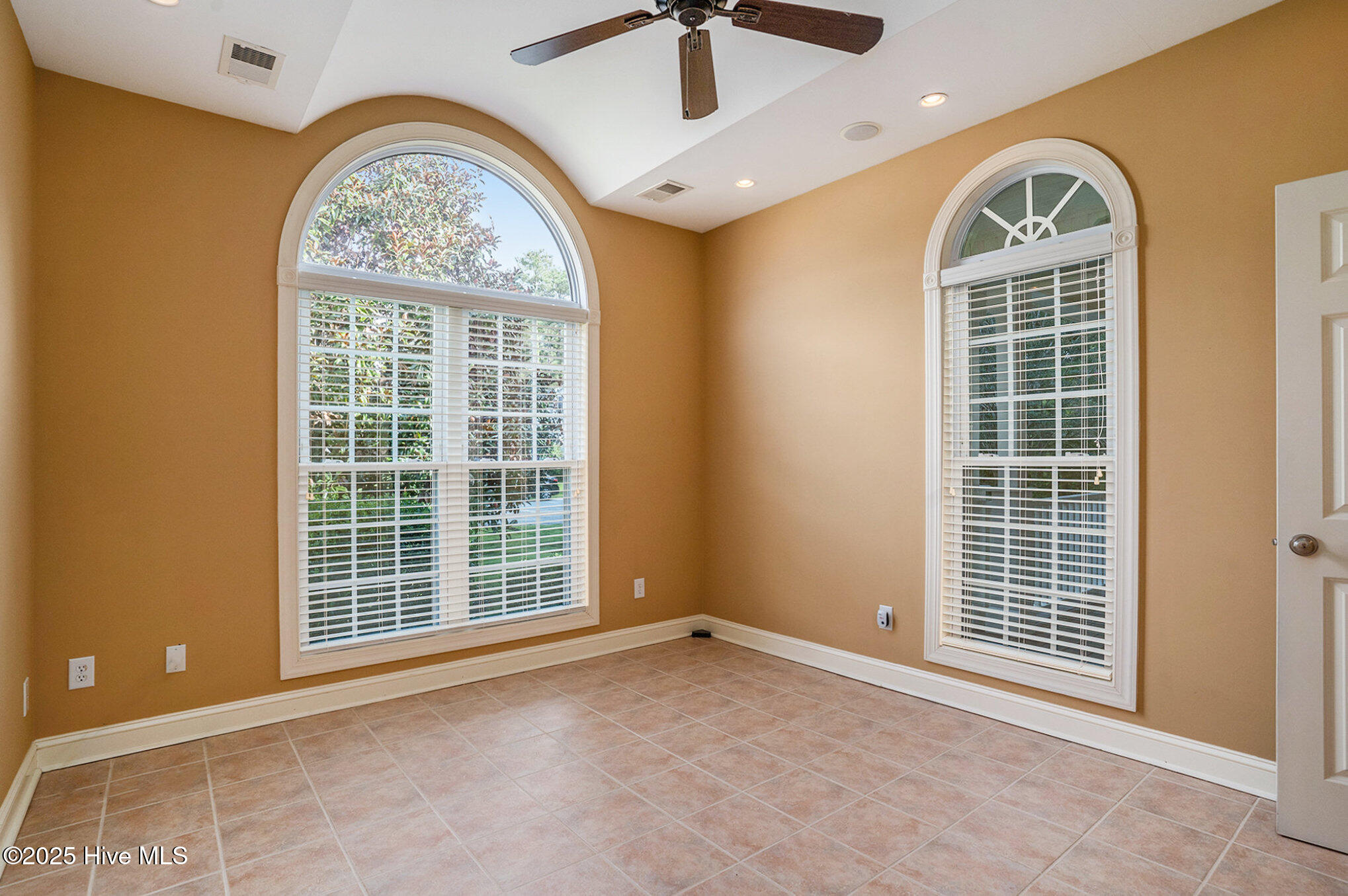 8317 Dunes Ridge Place Property Photo 18