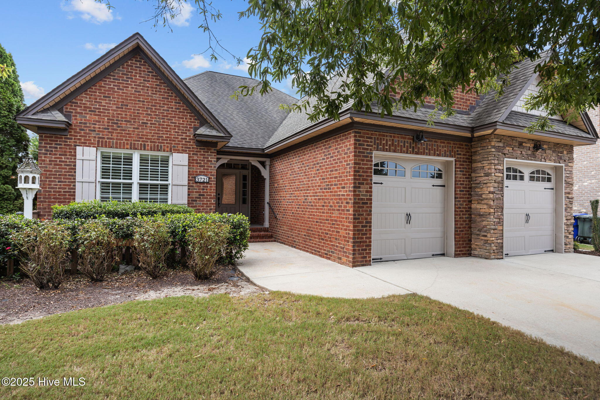 3721 Prestwick Place Property Photo 1