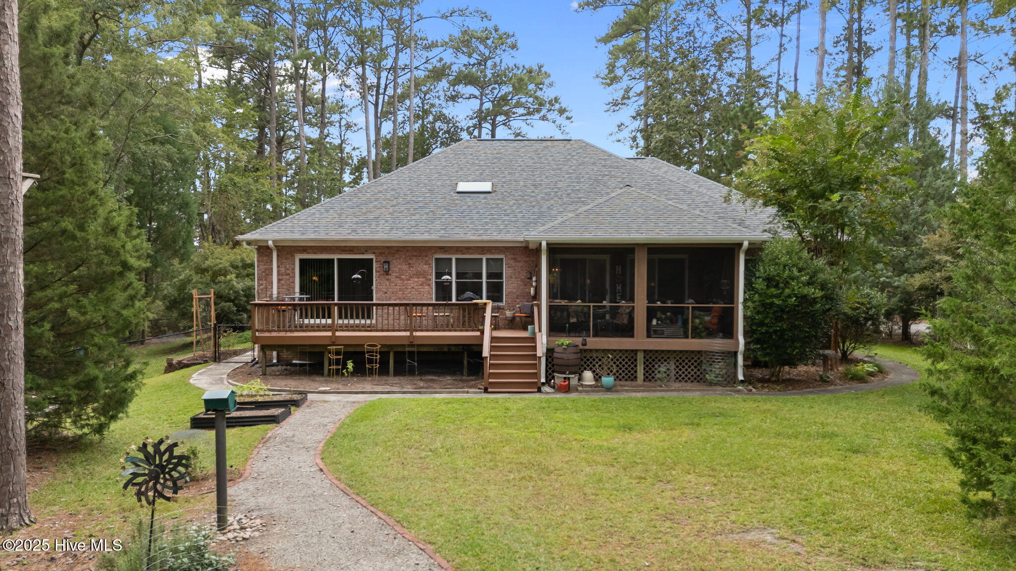 188 Quail Road Property Photo 4