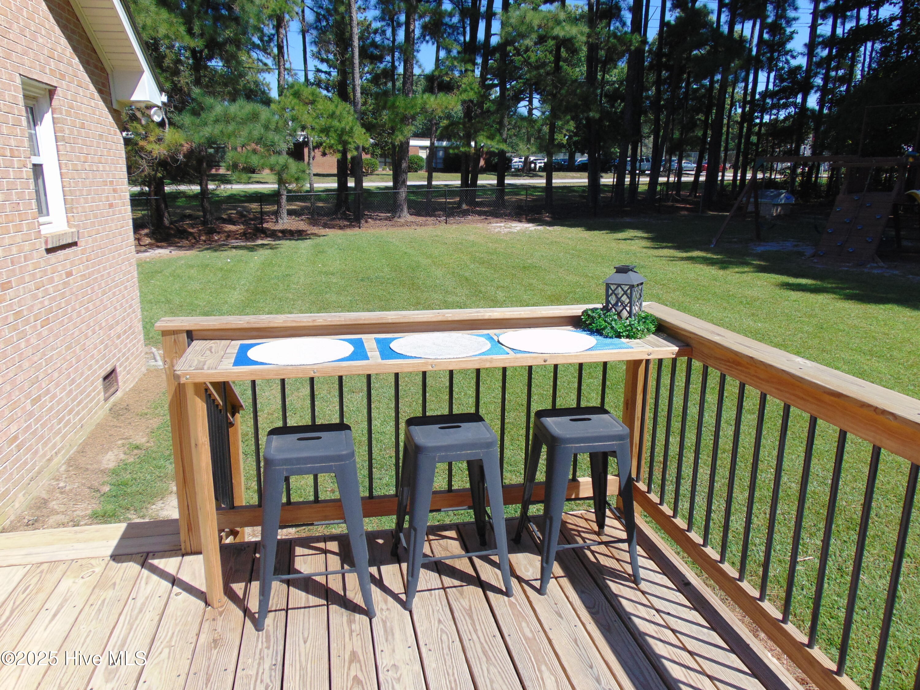 15 Gina Lee Terrace Property Photo 5