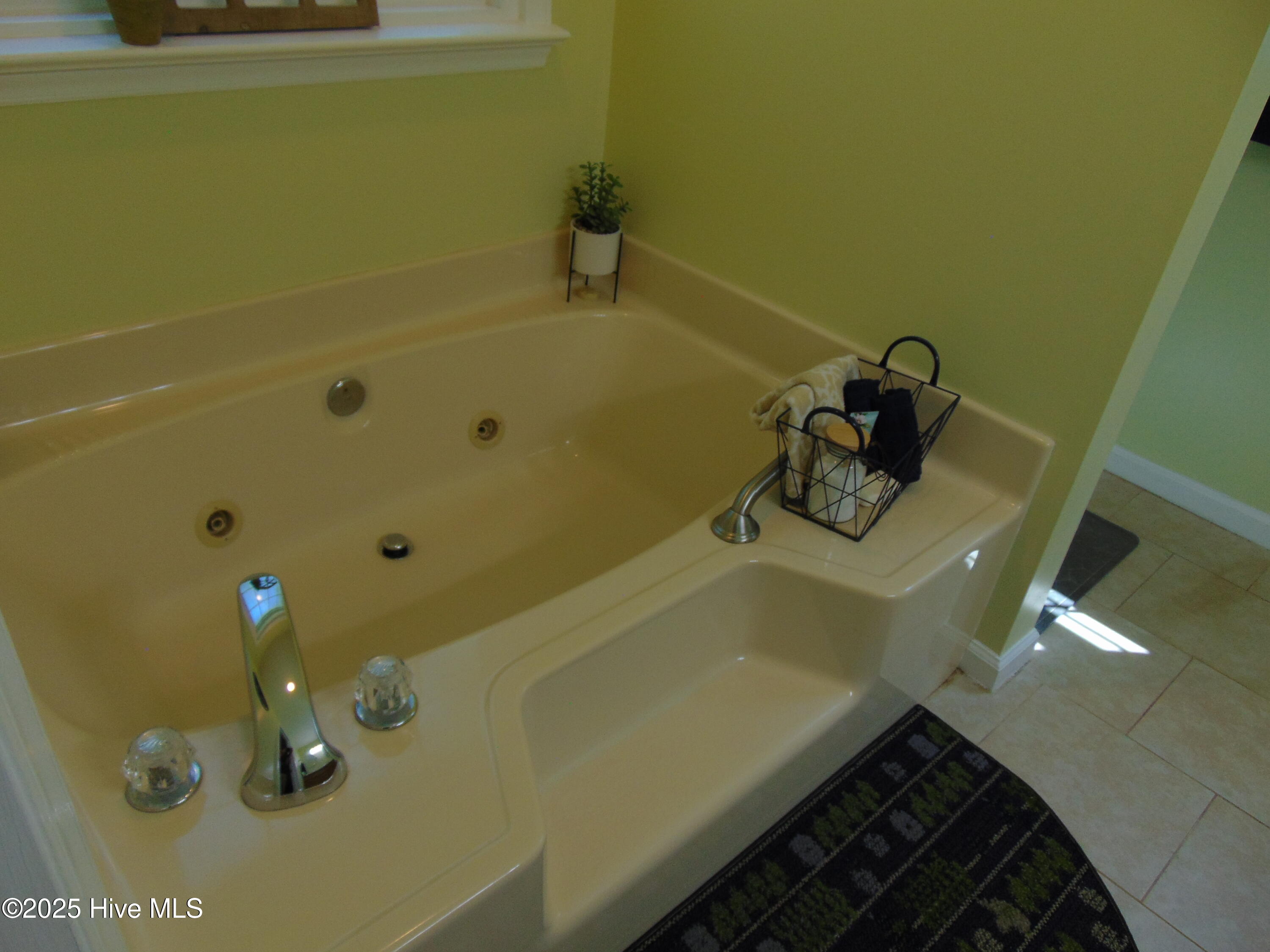 15 Gina Lee Terrace Property Photo 30