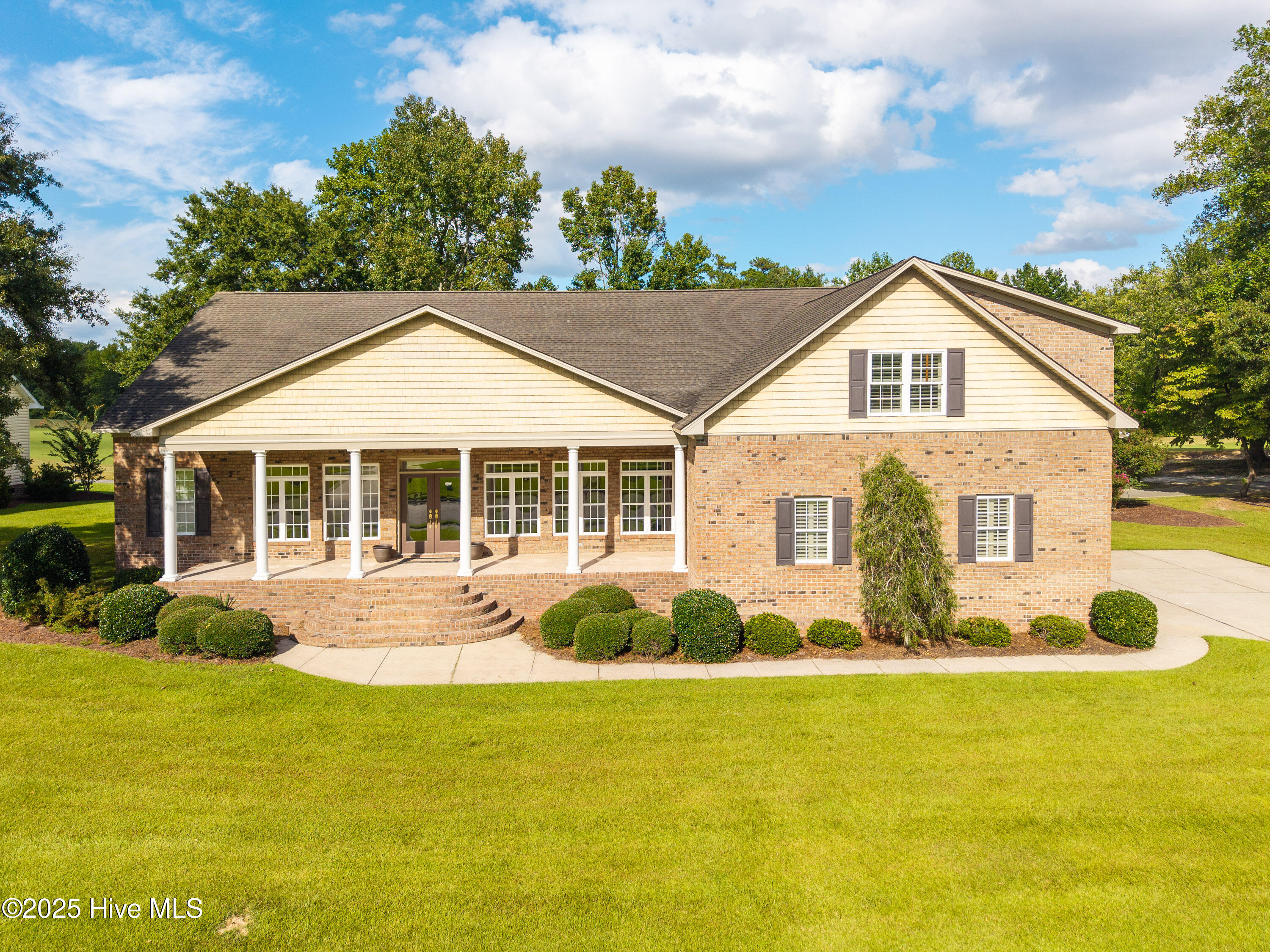 906 Taberna Circle Property Photo 1