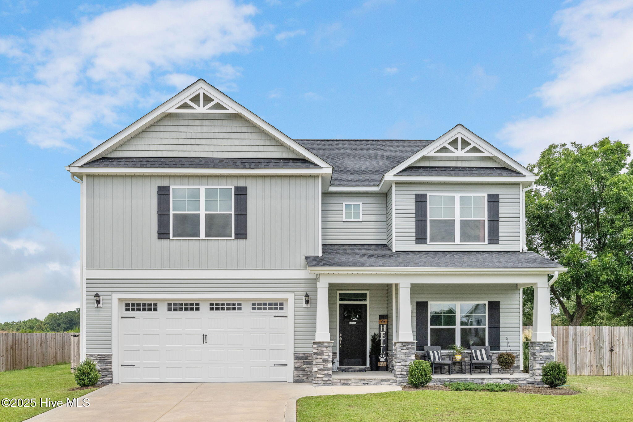 40 Kenbridge Lane Property Photo 1