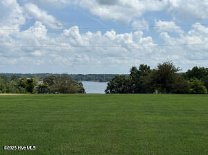 0 Wrays Court Property Photo 8