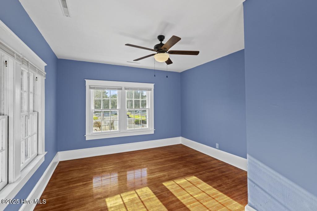 860 Main Street Property Photo 15