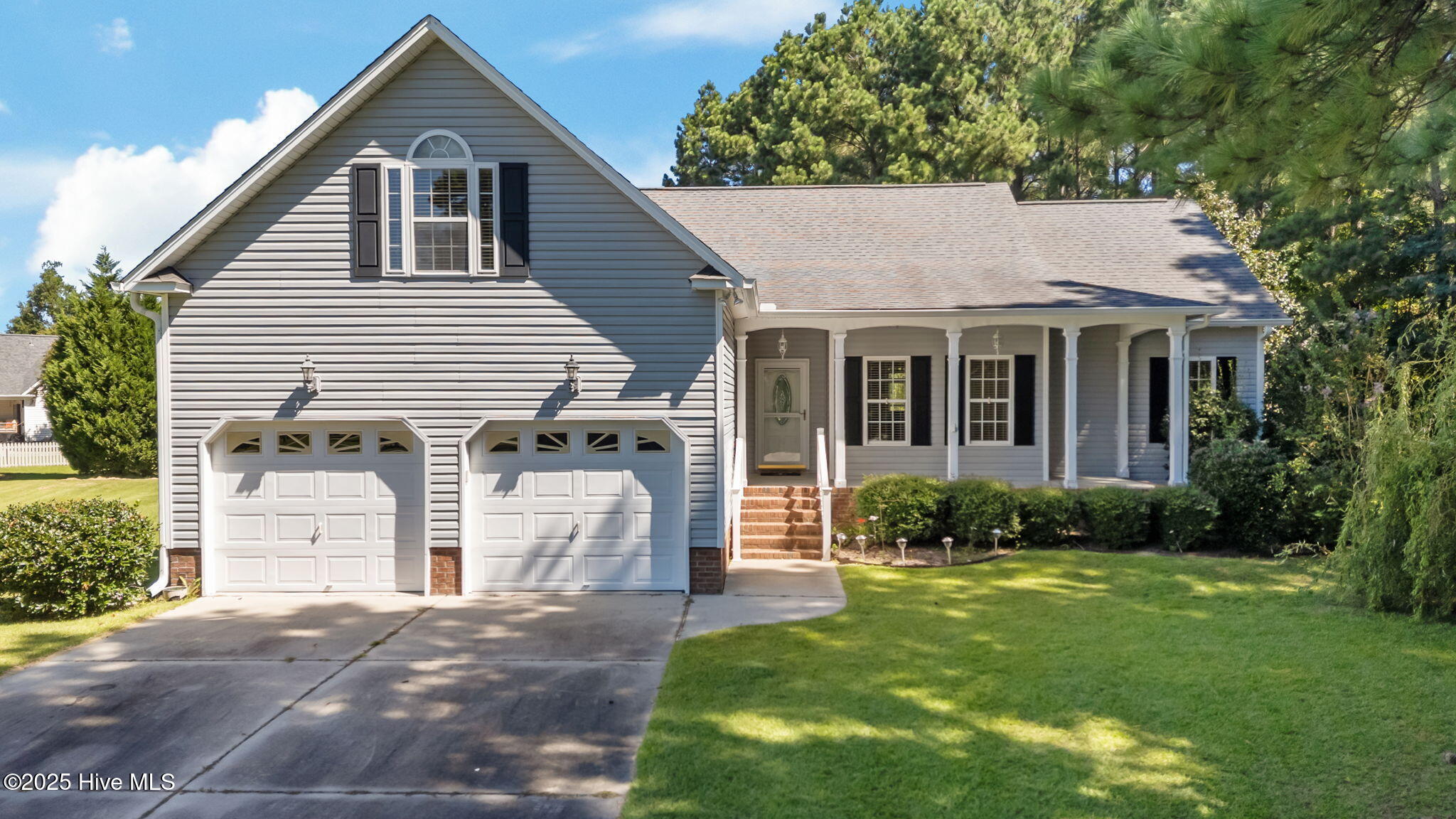 105 Serenity Court Property Photo 1